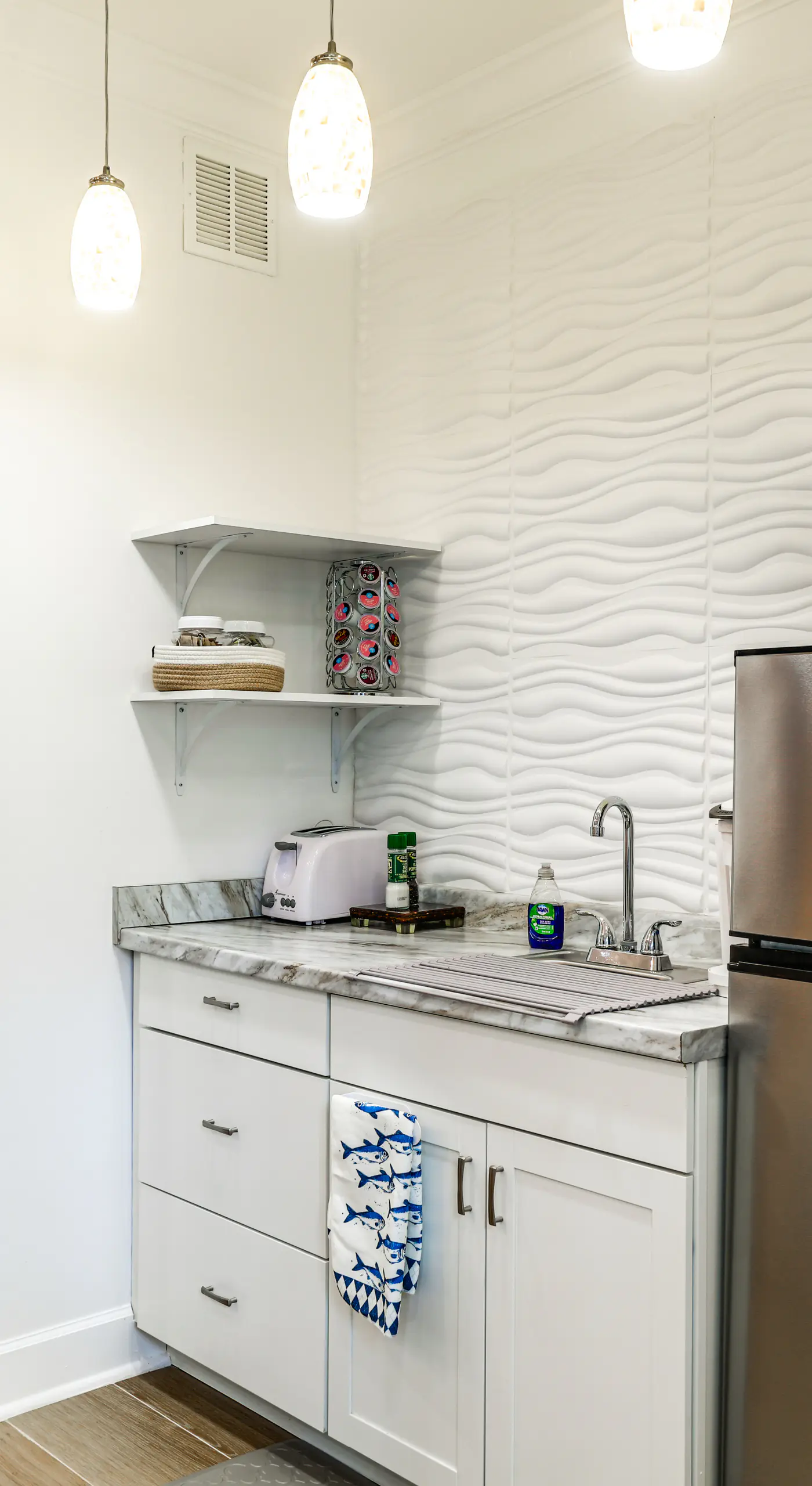Pet-Friendly Studio: 6 Mi to Jupiter Beach Park!