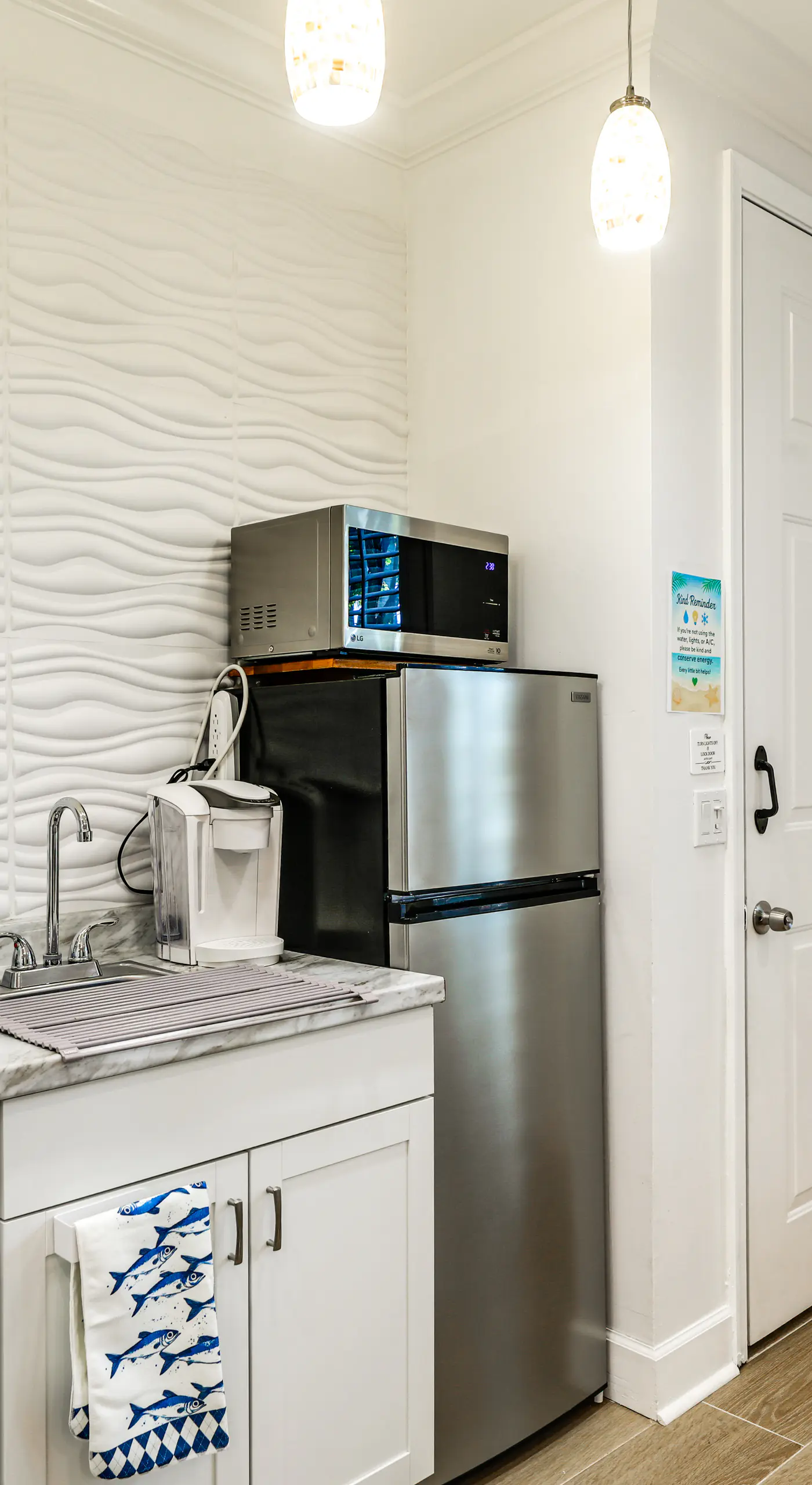 Pet-Friendly Studio: 6 Mi to Jupiter Beach Park!