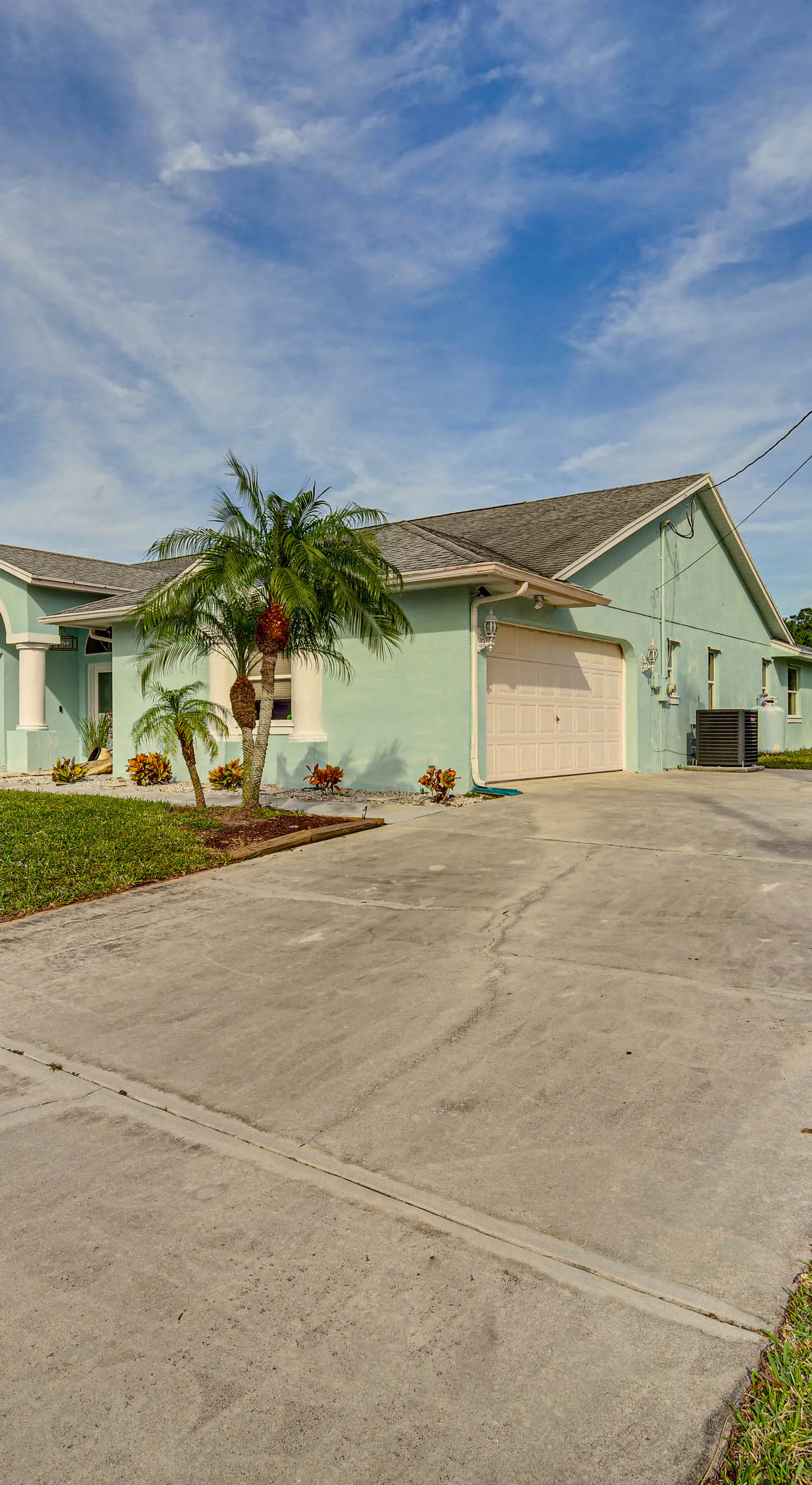 Port St Lucie Canal-Front Home w/ Heated Pool!