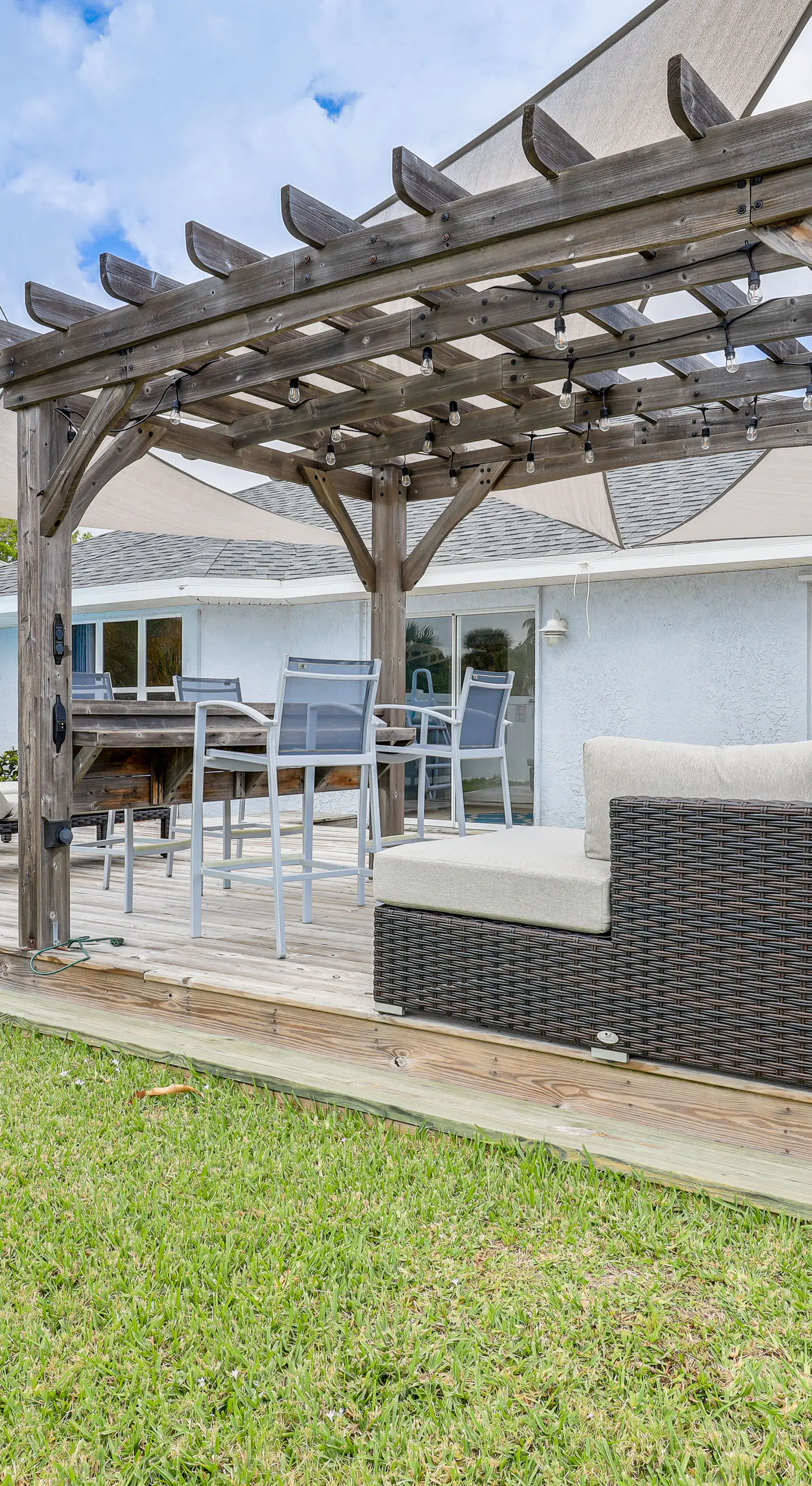 Pet-Friendly Fort Pierce Home w/ Pool & Kayaks!