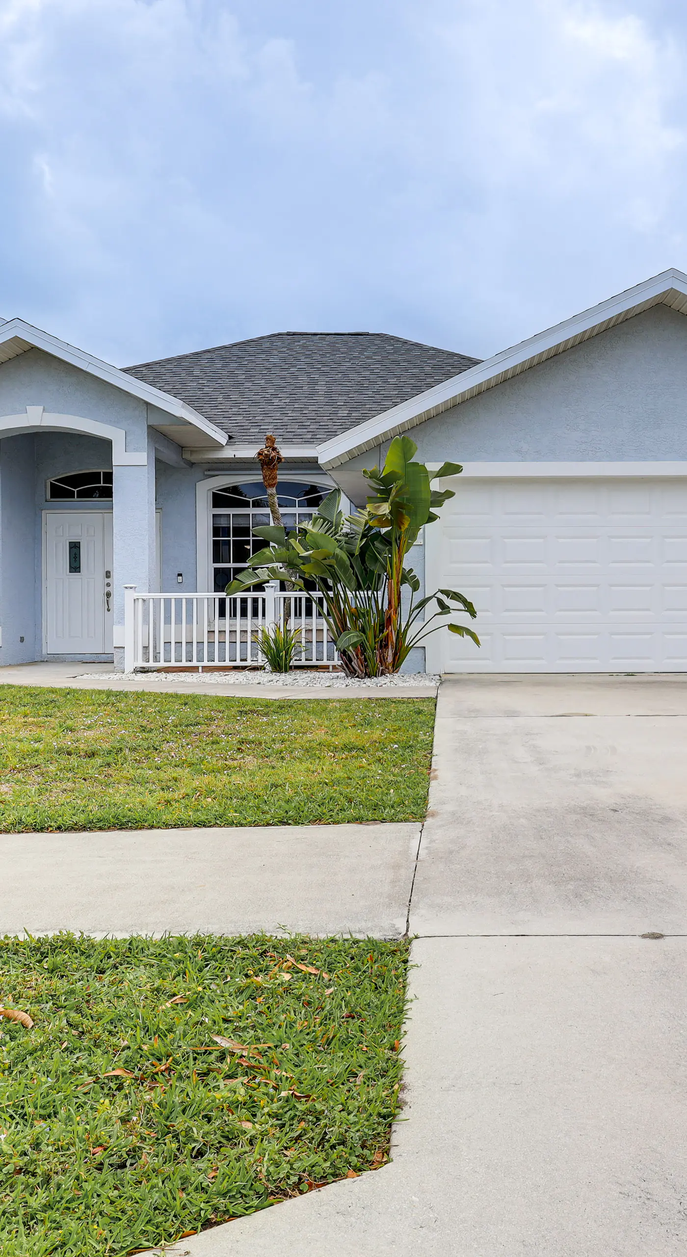 Pet-Friendly Fort Pierce Home w/ Pool & Kayaks!