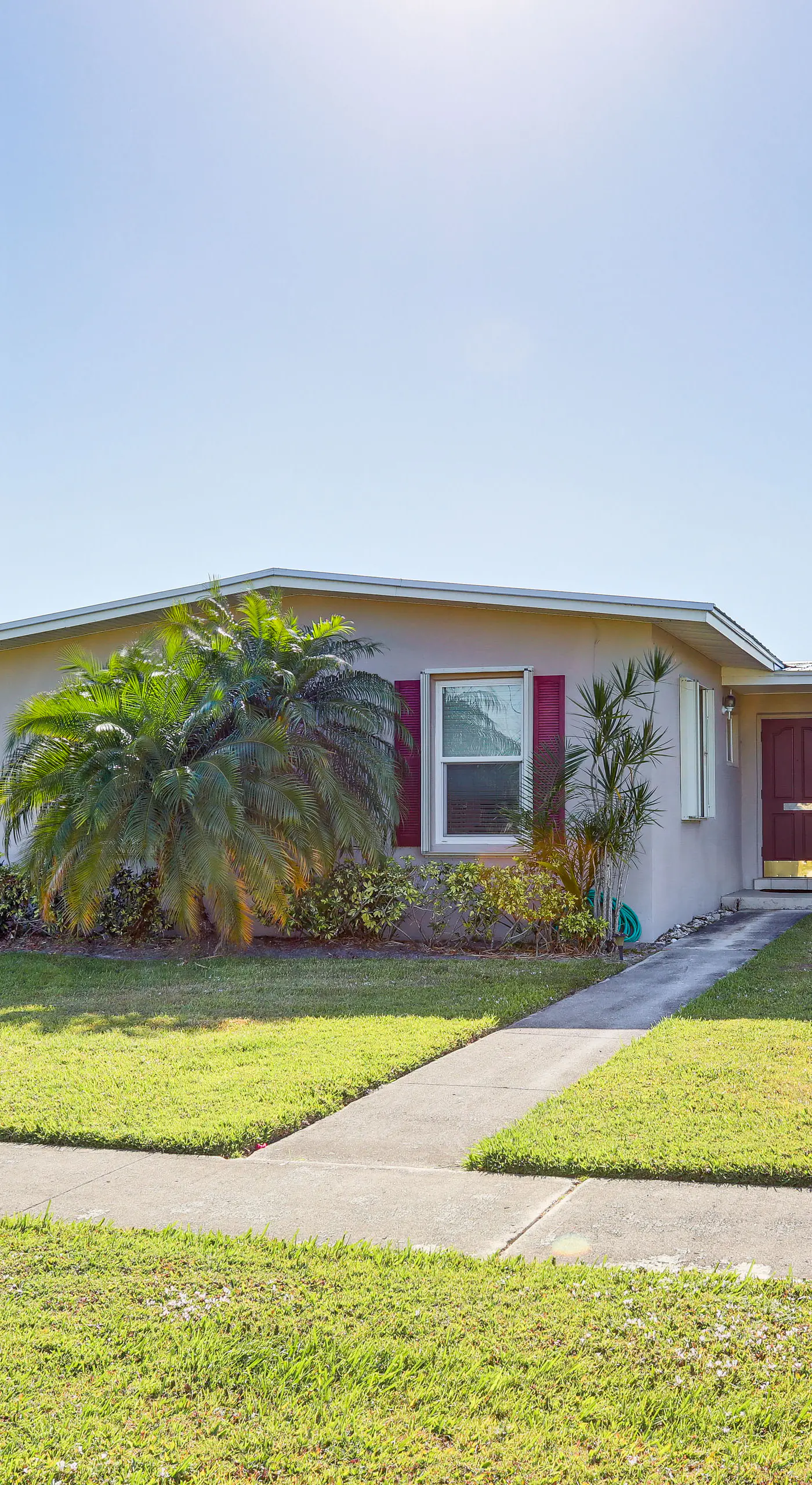Sunny Port St Lucie Home: Lanai & Golf Course View