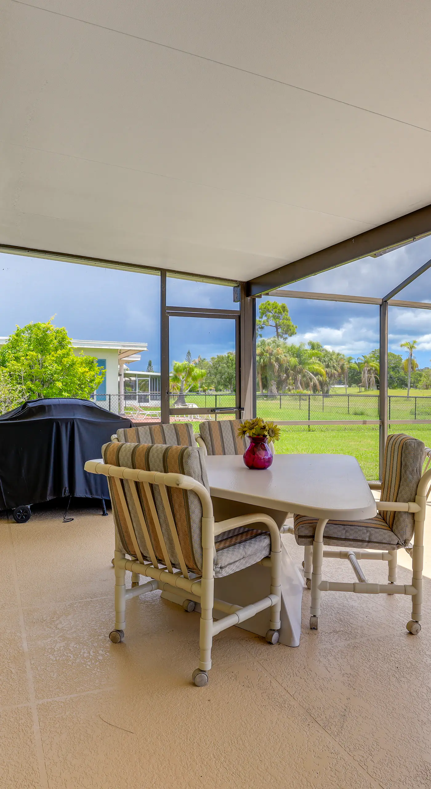 Sunny Port St Lucie Home: Lanai & Golf Course View