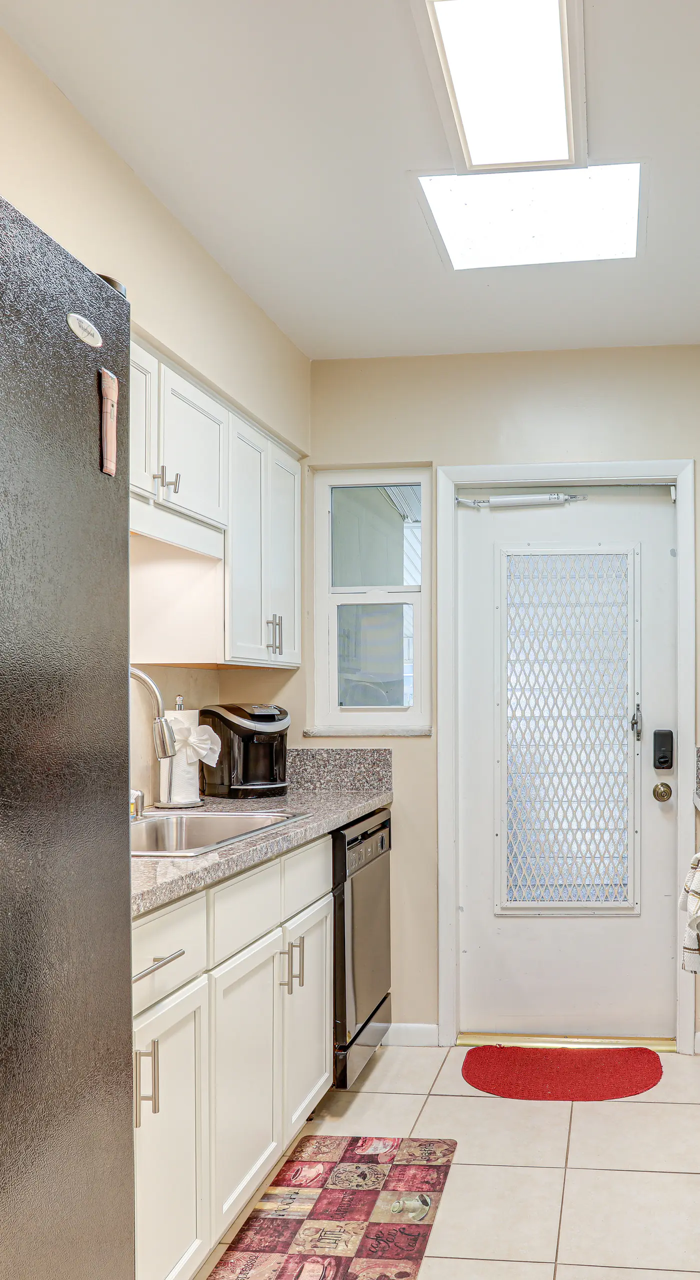 Sunny Port St Lucie Home: Lanai & Golf Course View