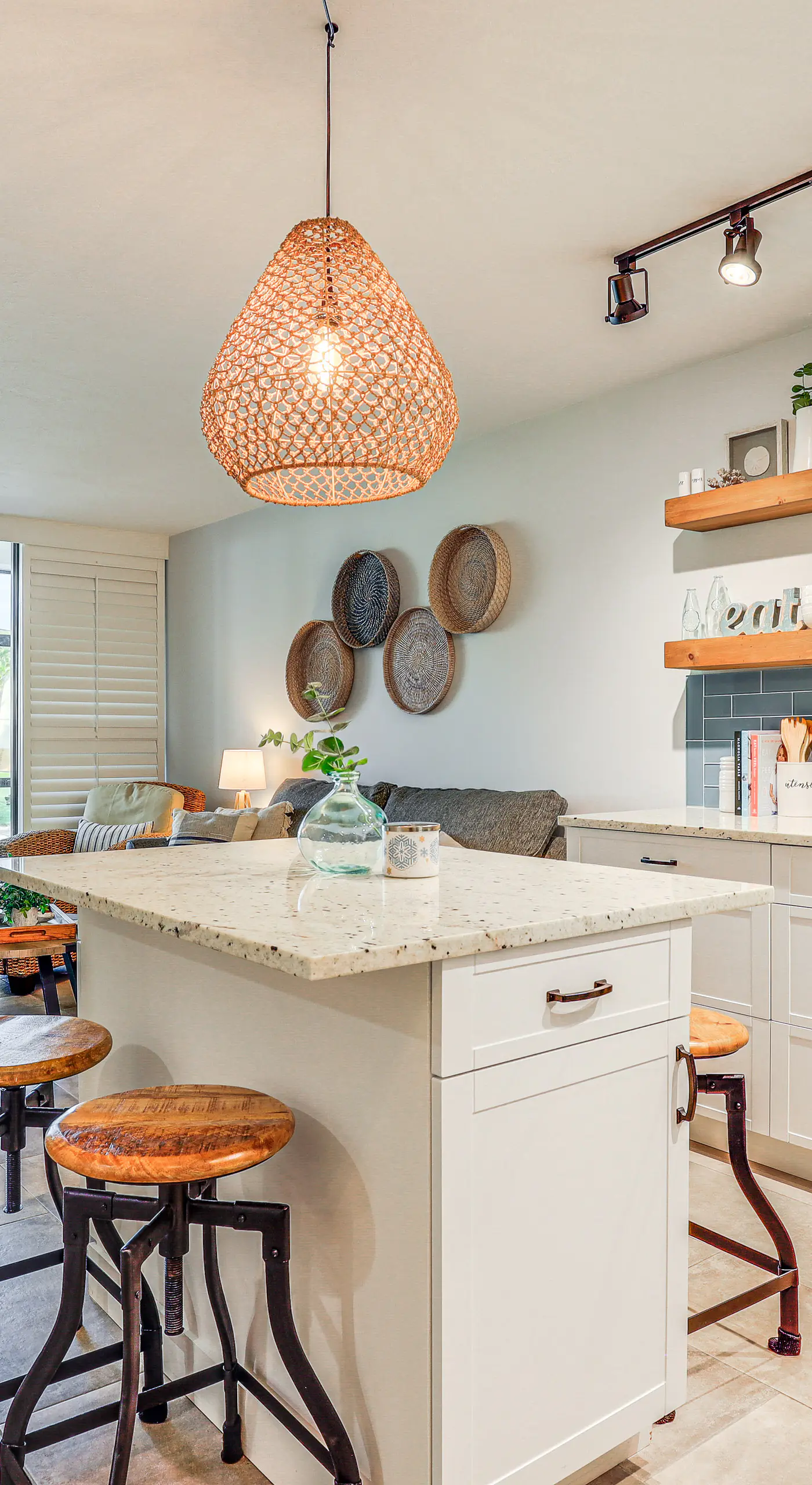 Fort Pierce Condo w/ Screened Porch: Walk to Beach