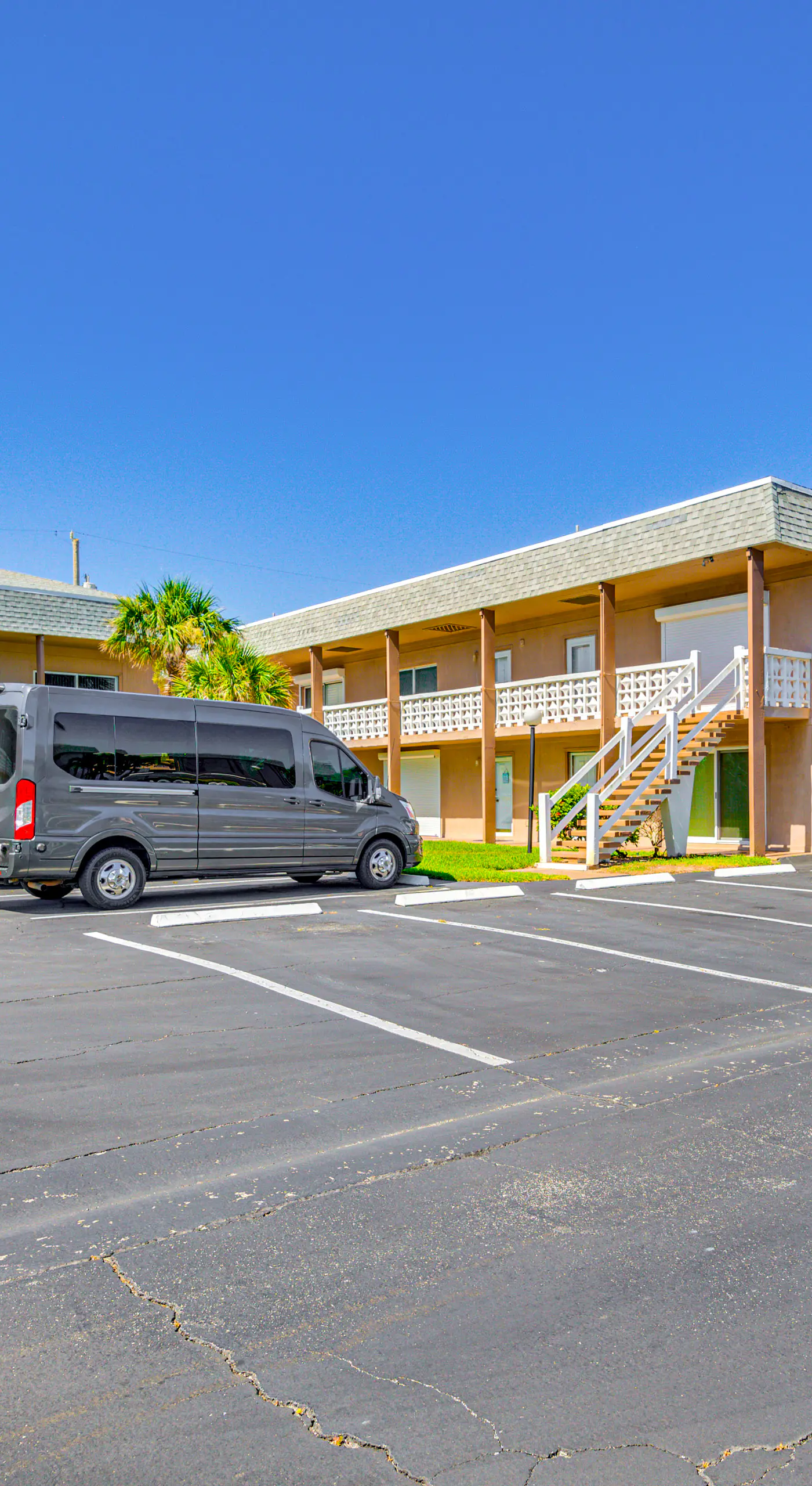 Cute Cocoa Beach Condo w/ Pool & Beach Access!