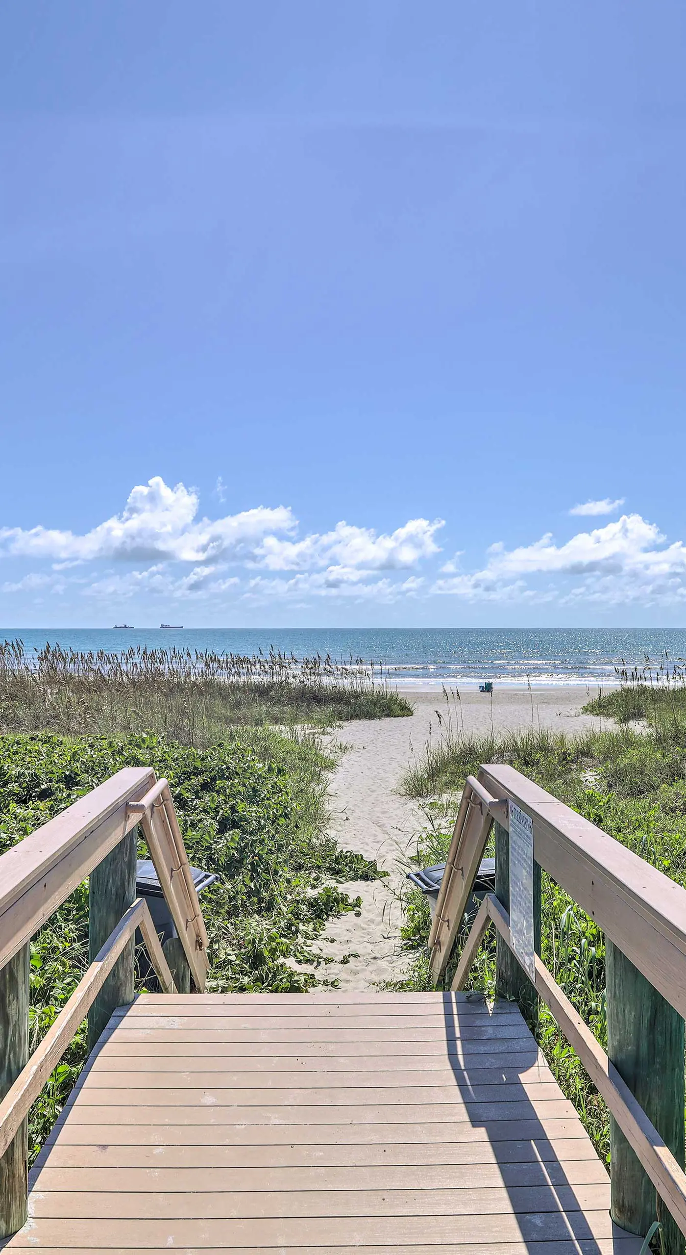 Cute Cocoa Beach Condo w/ Pool & Beach Access!