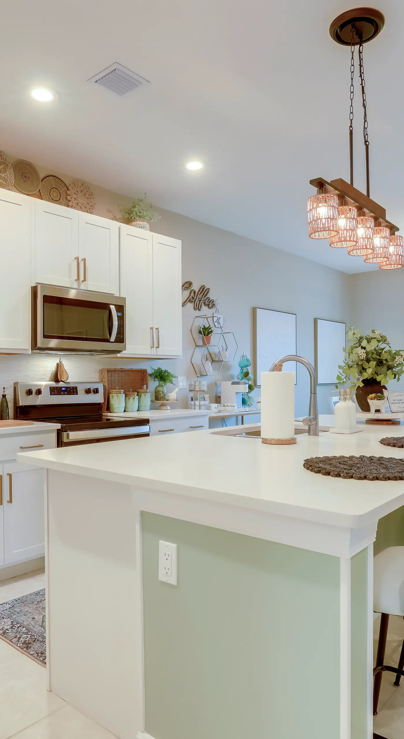 Stylish Port St Lucie Home w/ Hot Tub + Game Room!