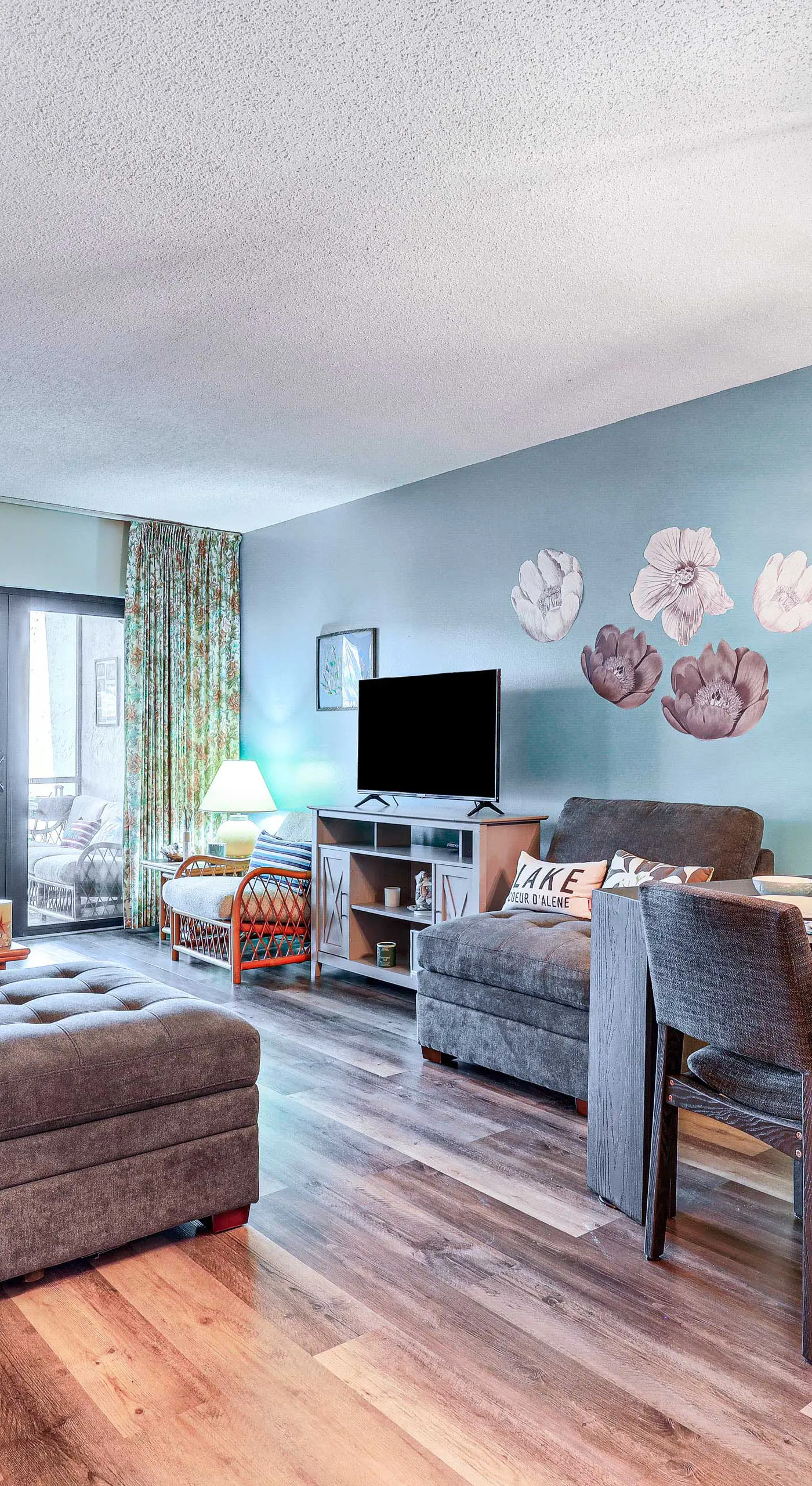 Condo w/ Patio & Resort Amenities in Fort Pierce!