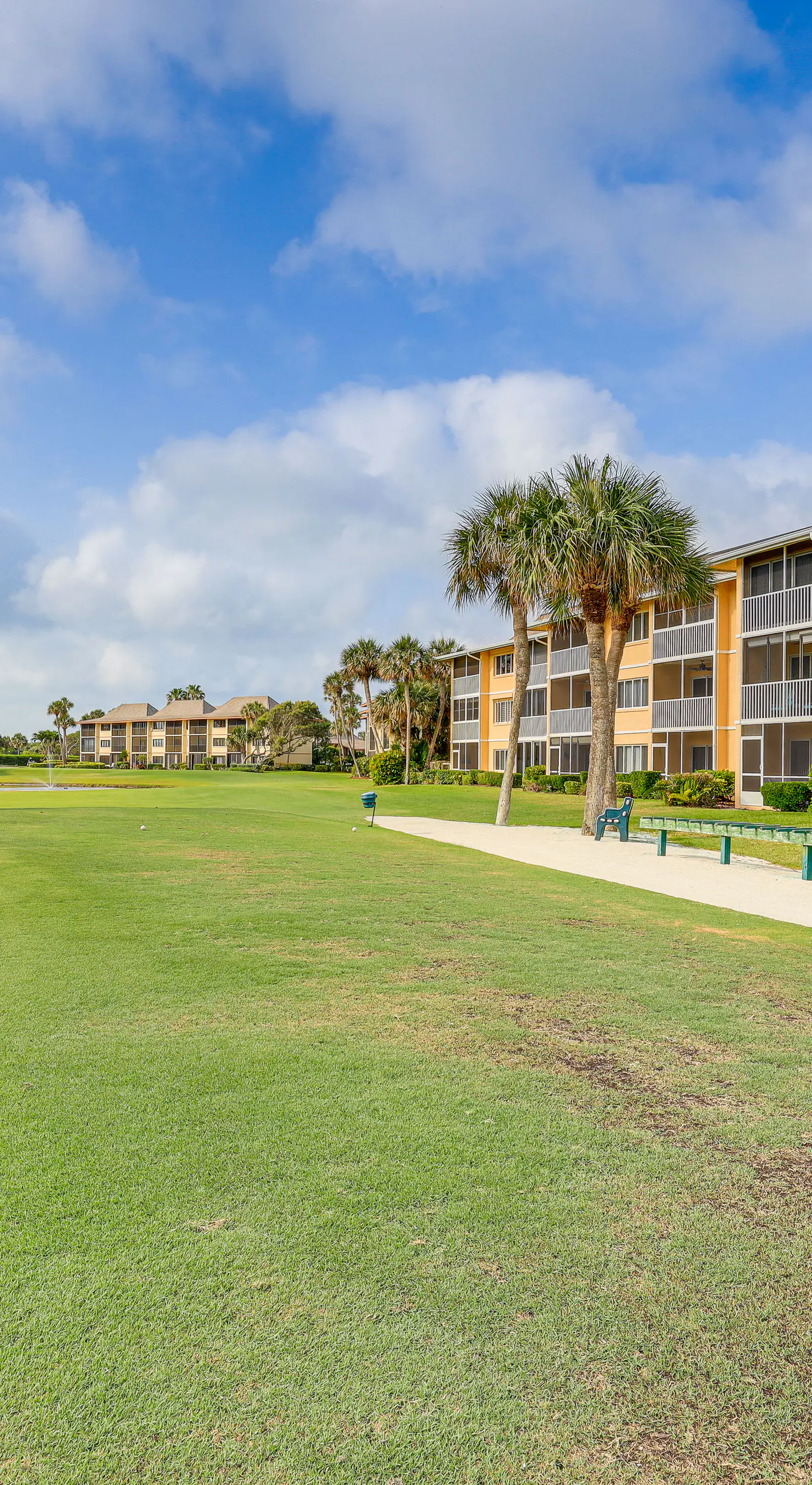 Condo w/ Patio & Resort Amenities in Fort Pierce!