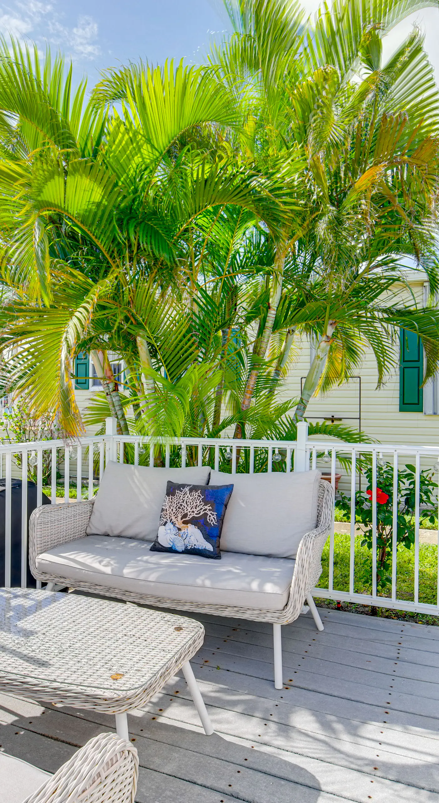 Island Cottage in Jensen Beach w/ Pool Access!
