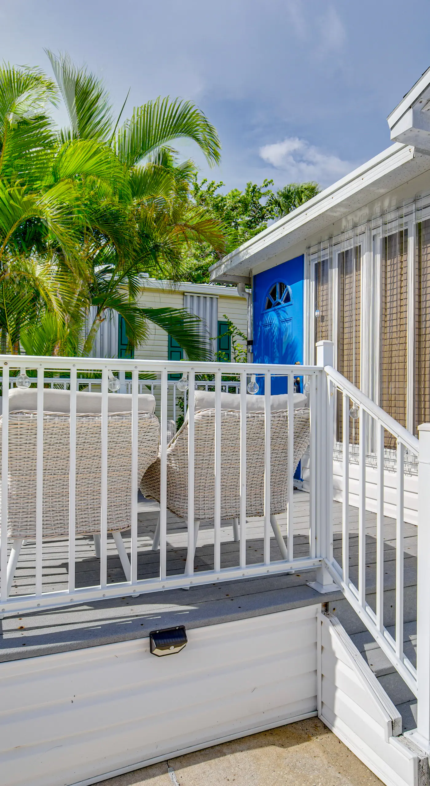 Island Cottage in Jensen Beach w/ Pool Access!