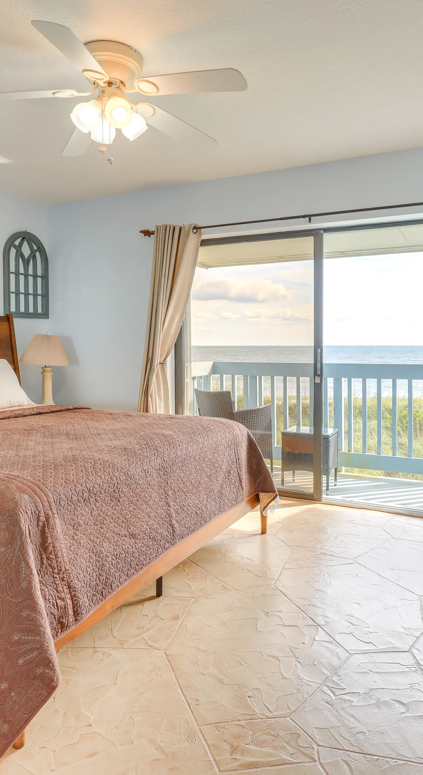 Oceanside: Beachfront Fort Pierce Retreat