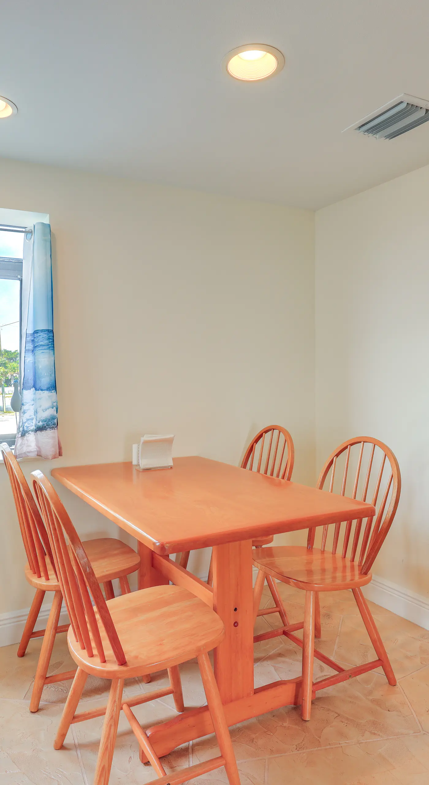 Oceanside: Beachfront Fort Pierce Retreat