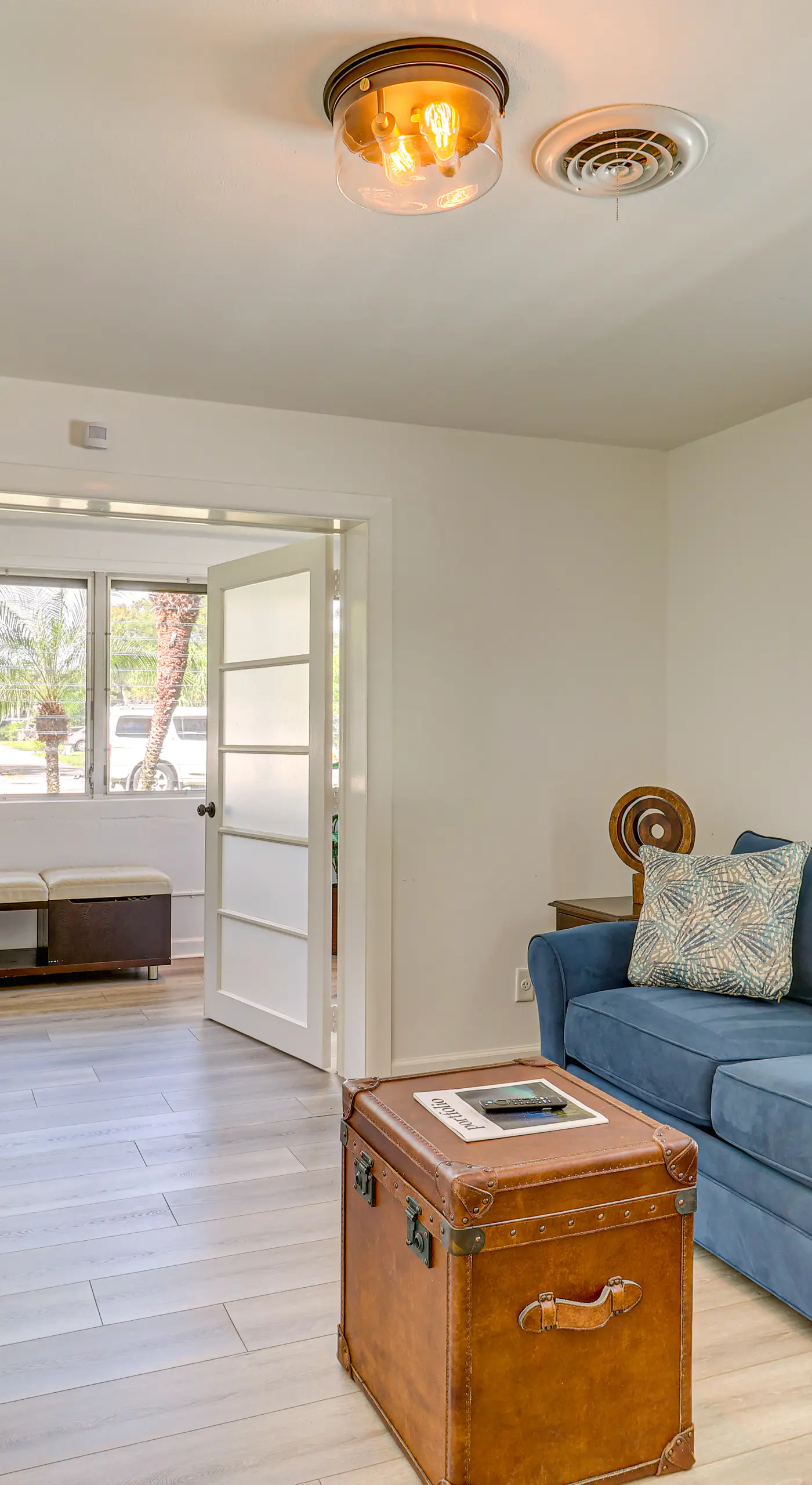 5 Mi to Vero Beach: Vintage Home w/ Sauna & Grill!