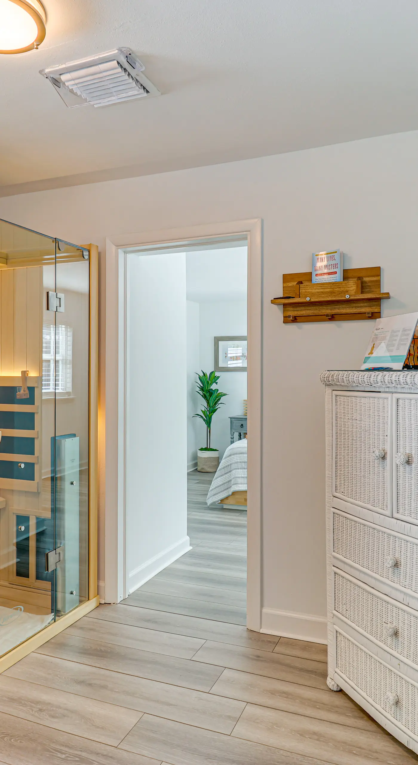 5 Mi to Vero Beach: Vintage Home w/ Sauna & Grill!