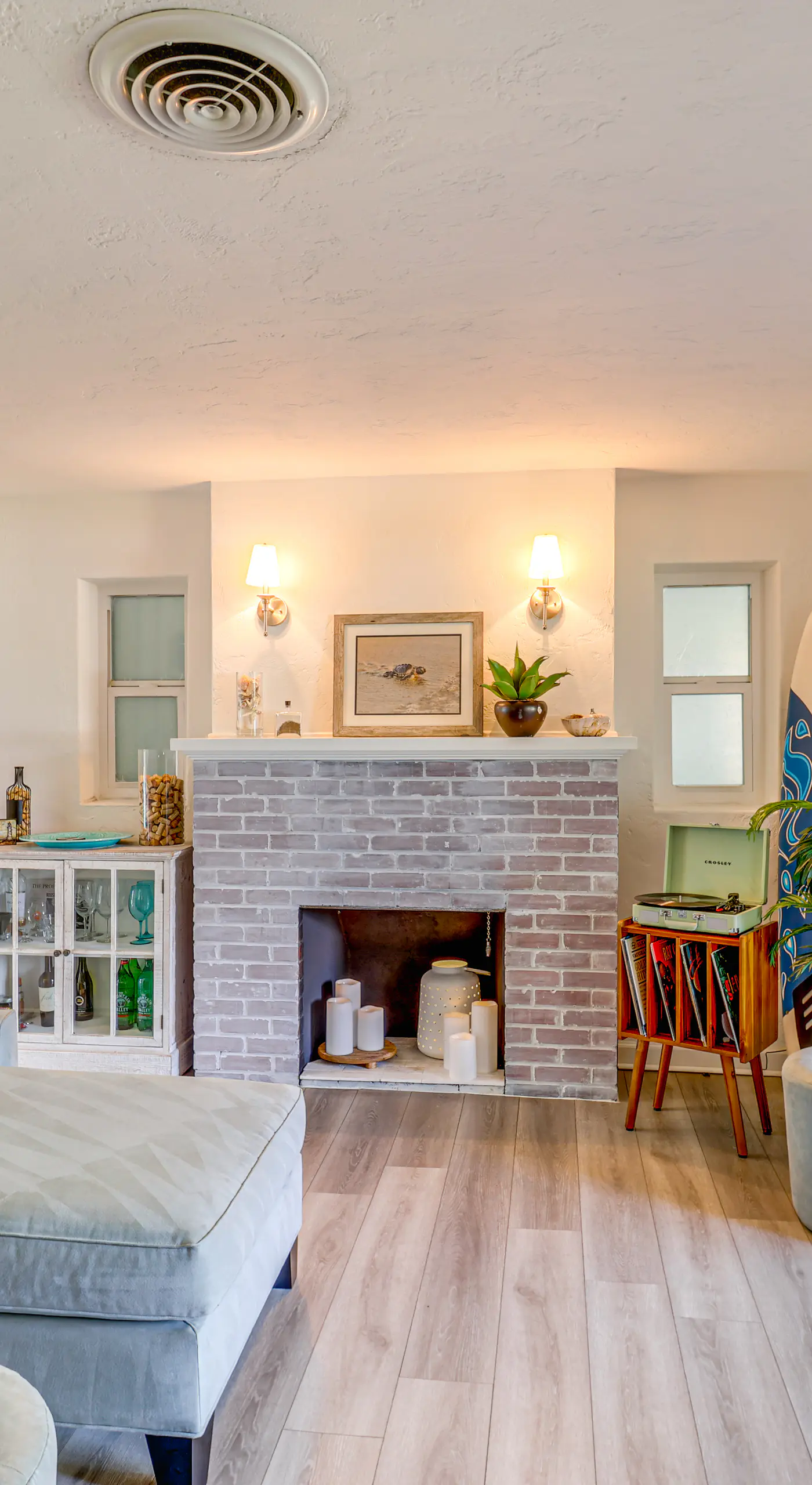 5 Mi to Vero Beach: Vintage Home w/ Sauna & Grill!