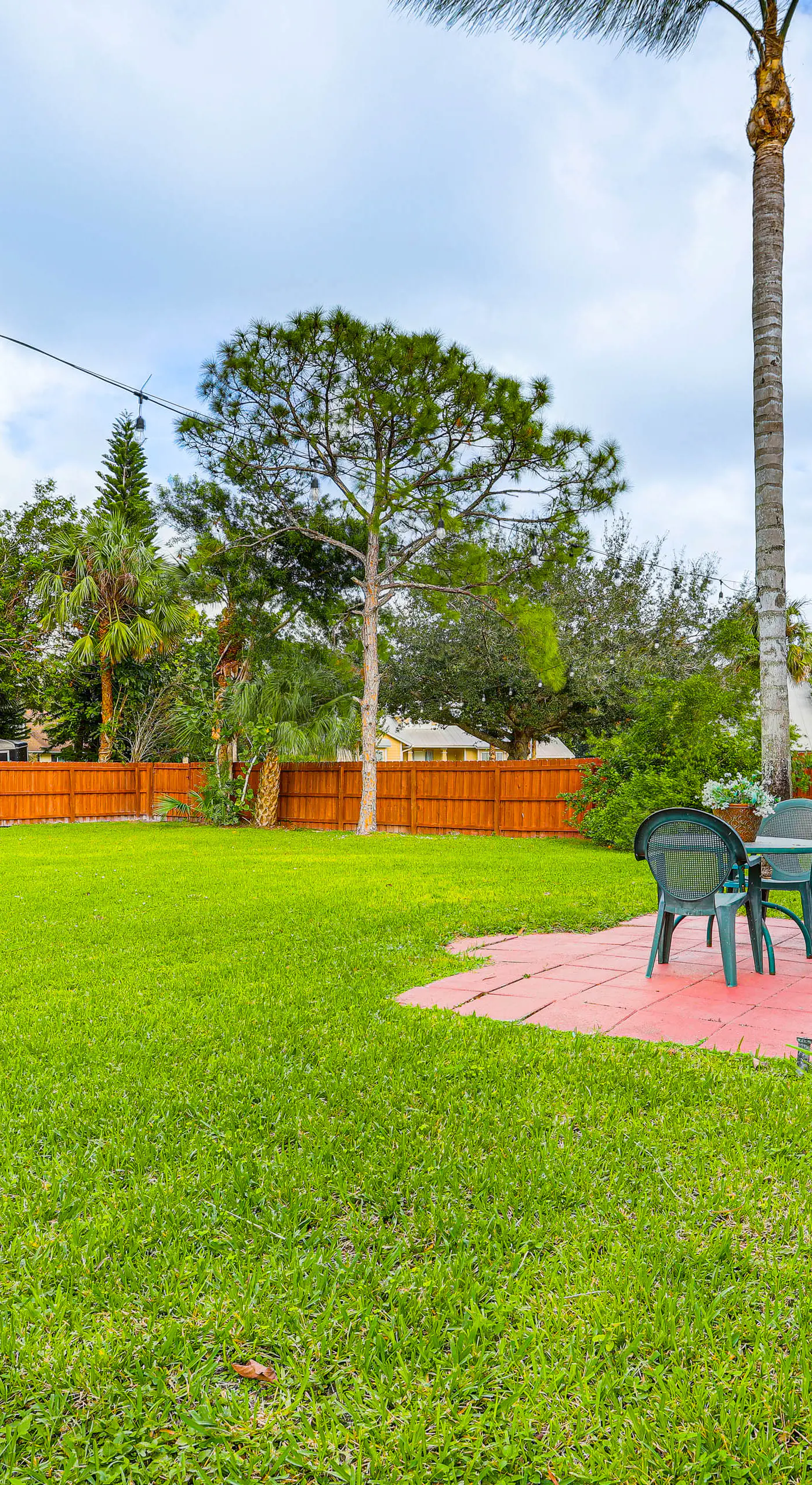 1 Mi to Boat Ramp: 'The Islander' Home w/ Yard