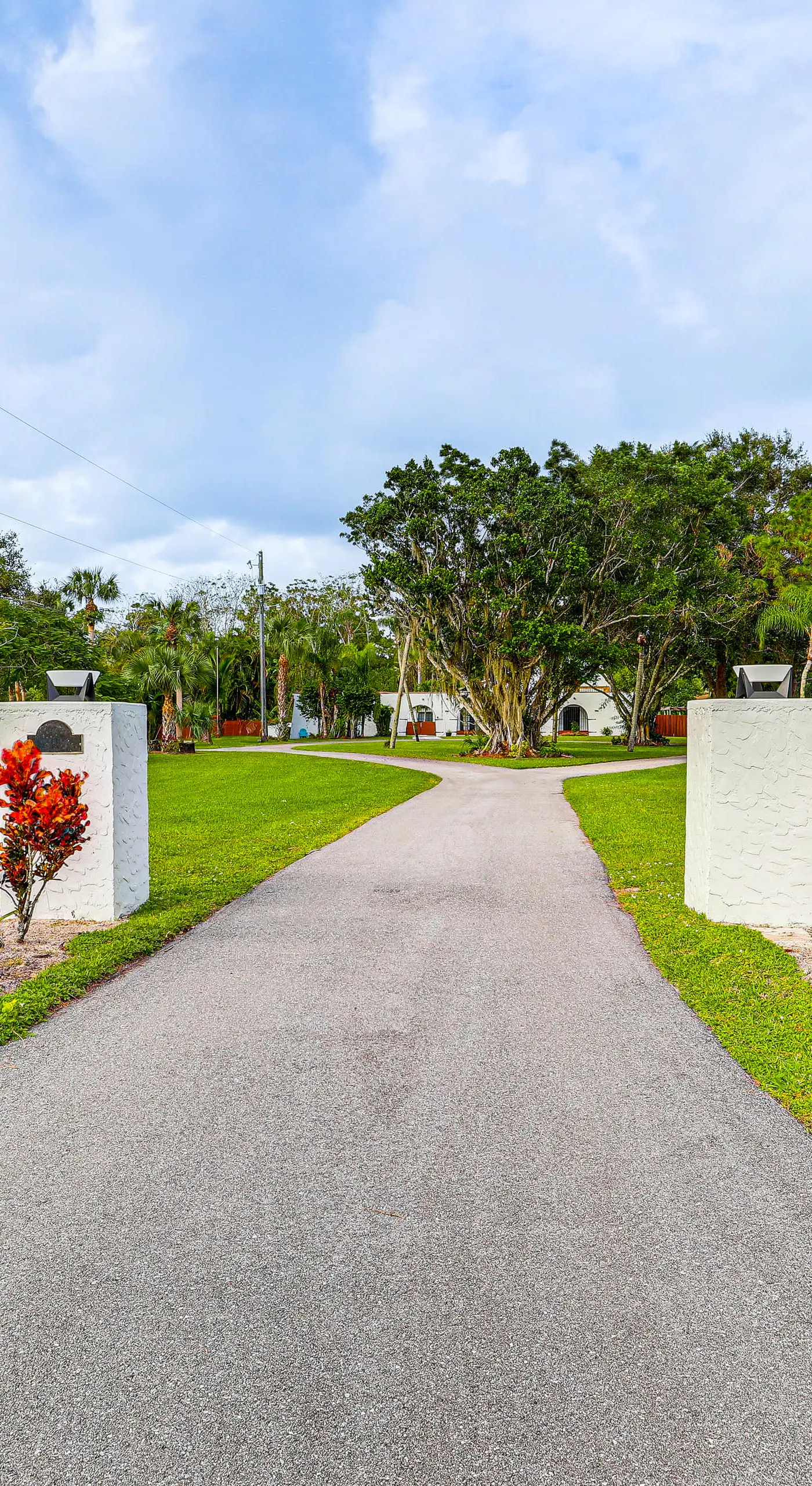 1 Mi to Boat Ramp: 'The Islander' Home w/ Yard