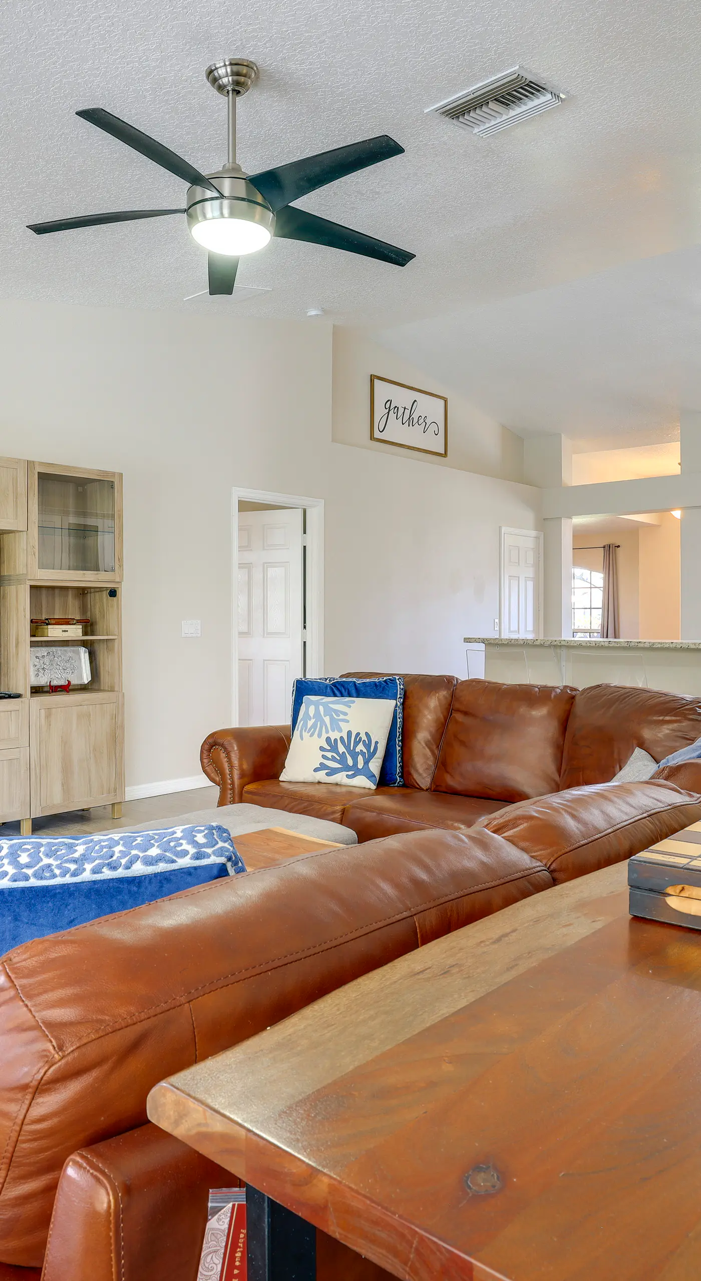 Close to Family Park: Home w/ Screened Lanai!