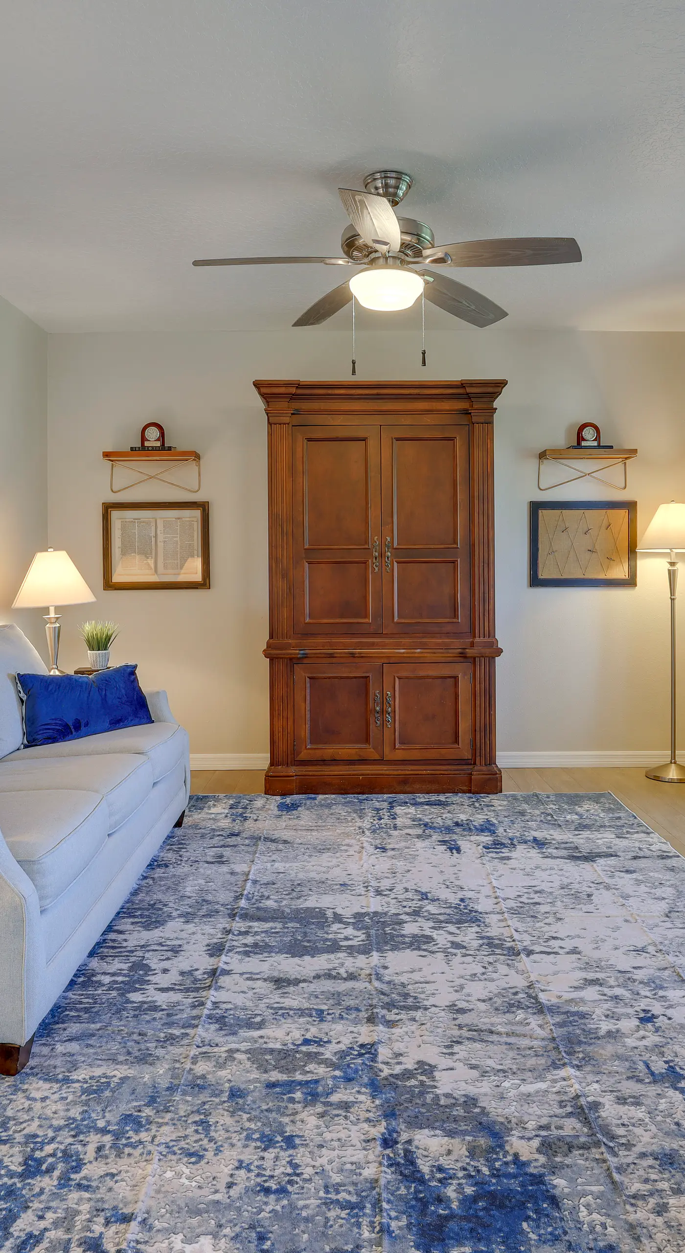 Close to Family Park: Home w/ Screened Lanai!