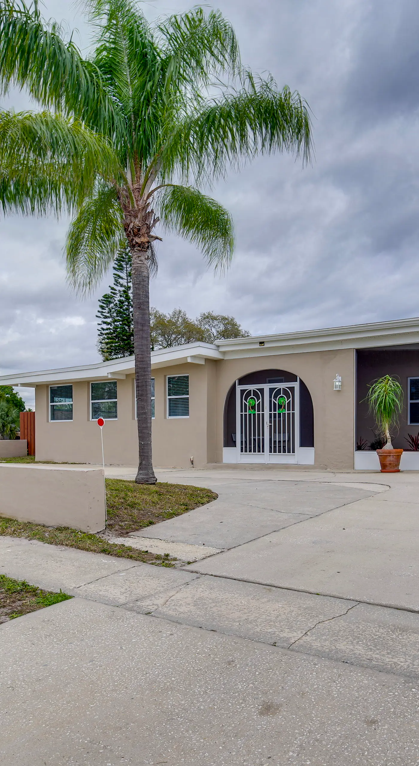 5 Mi to Beaches: Melbourne Duplex w/ Heated Pool!