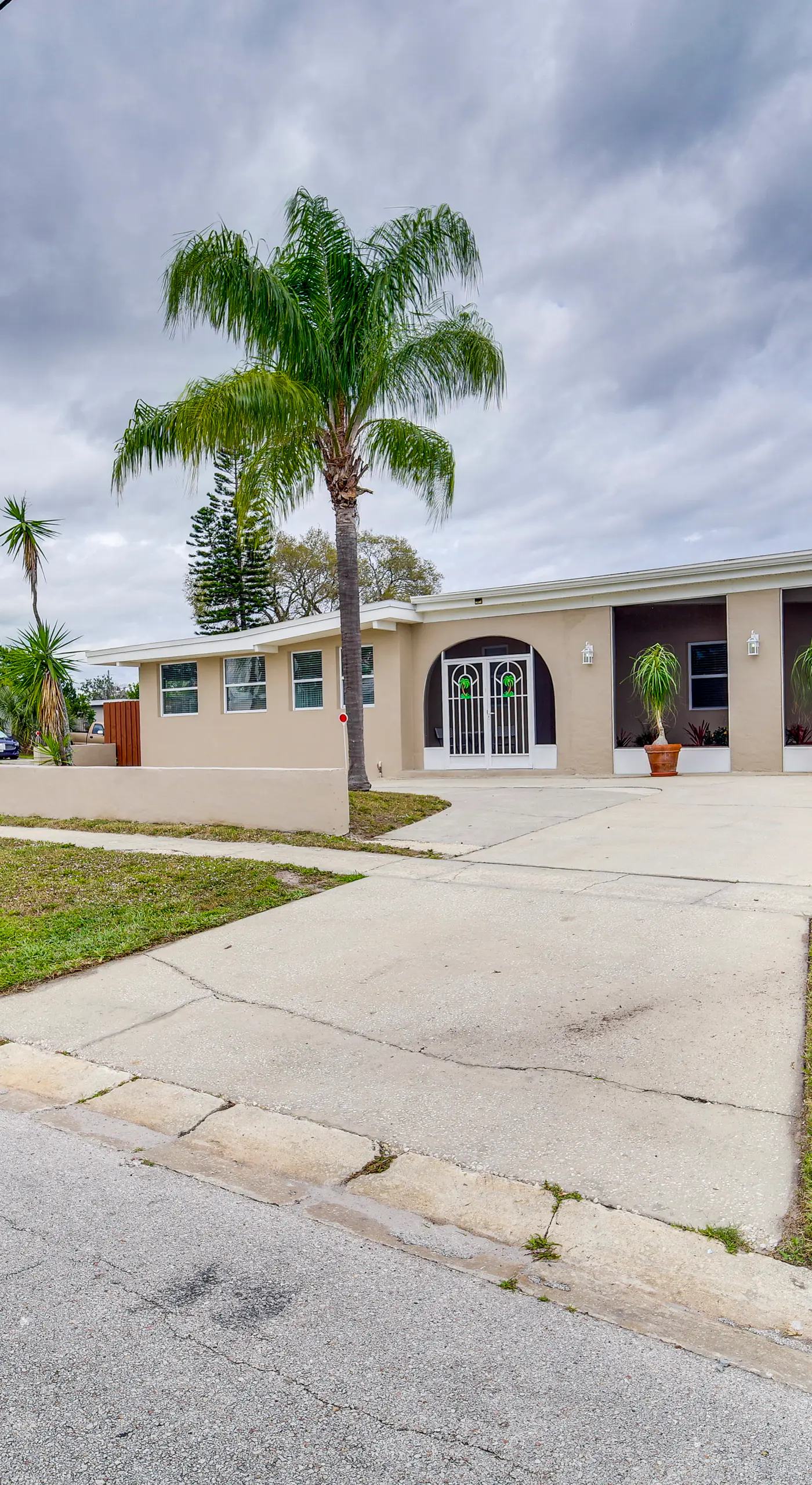 5 Mi to Beaches: Melbourne Duplex w/ Heated Pool!