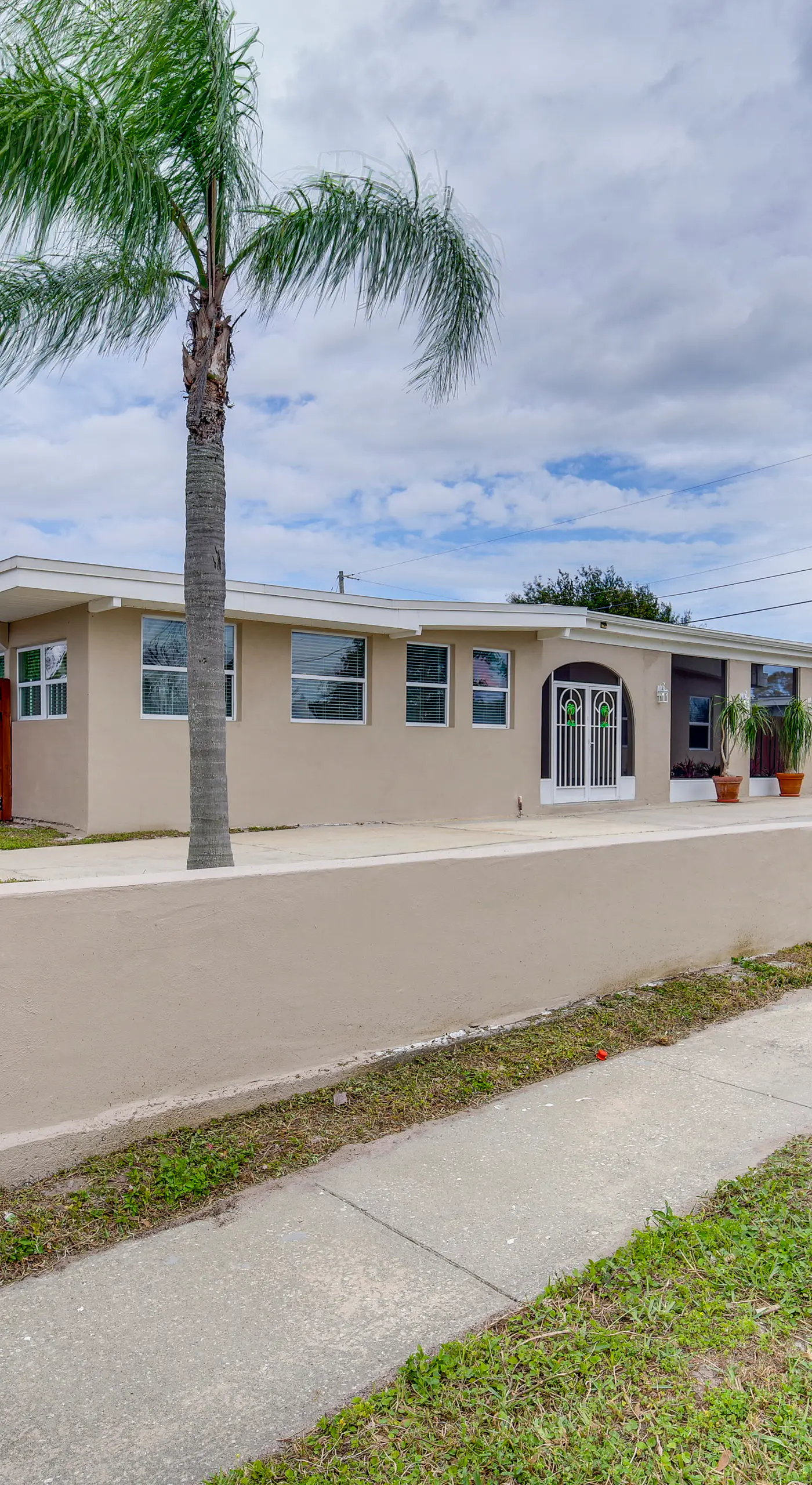 5 Mi to Beaches: Melbourne Duplex w/ Heated Pool!