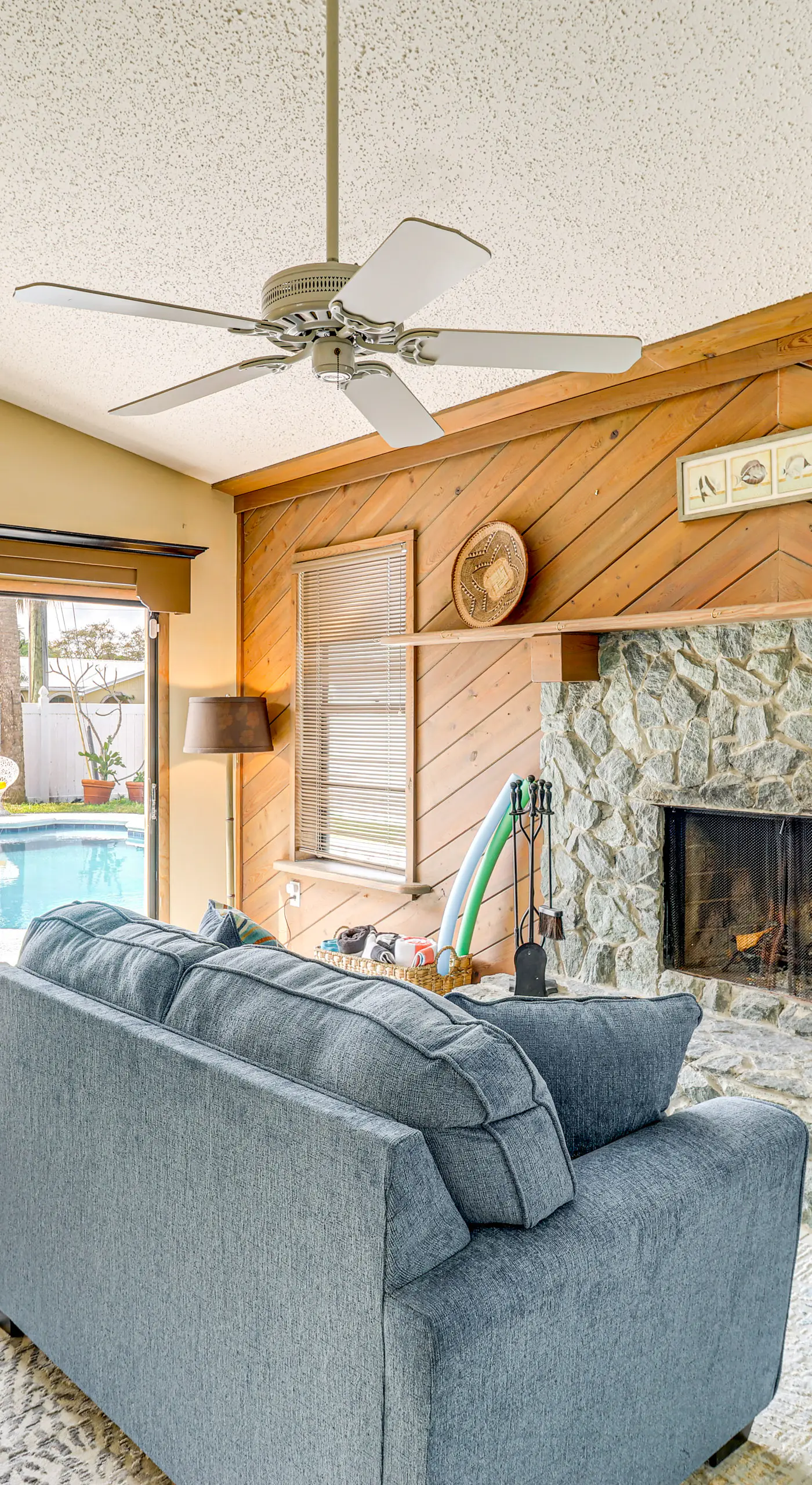 1 Mi to Dtwn Stuart: Bright Home w/ Pool & Spa!