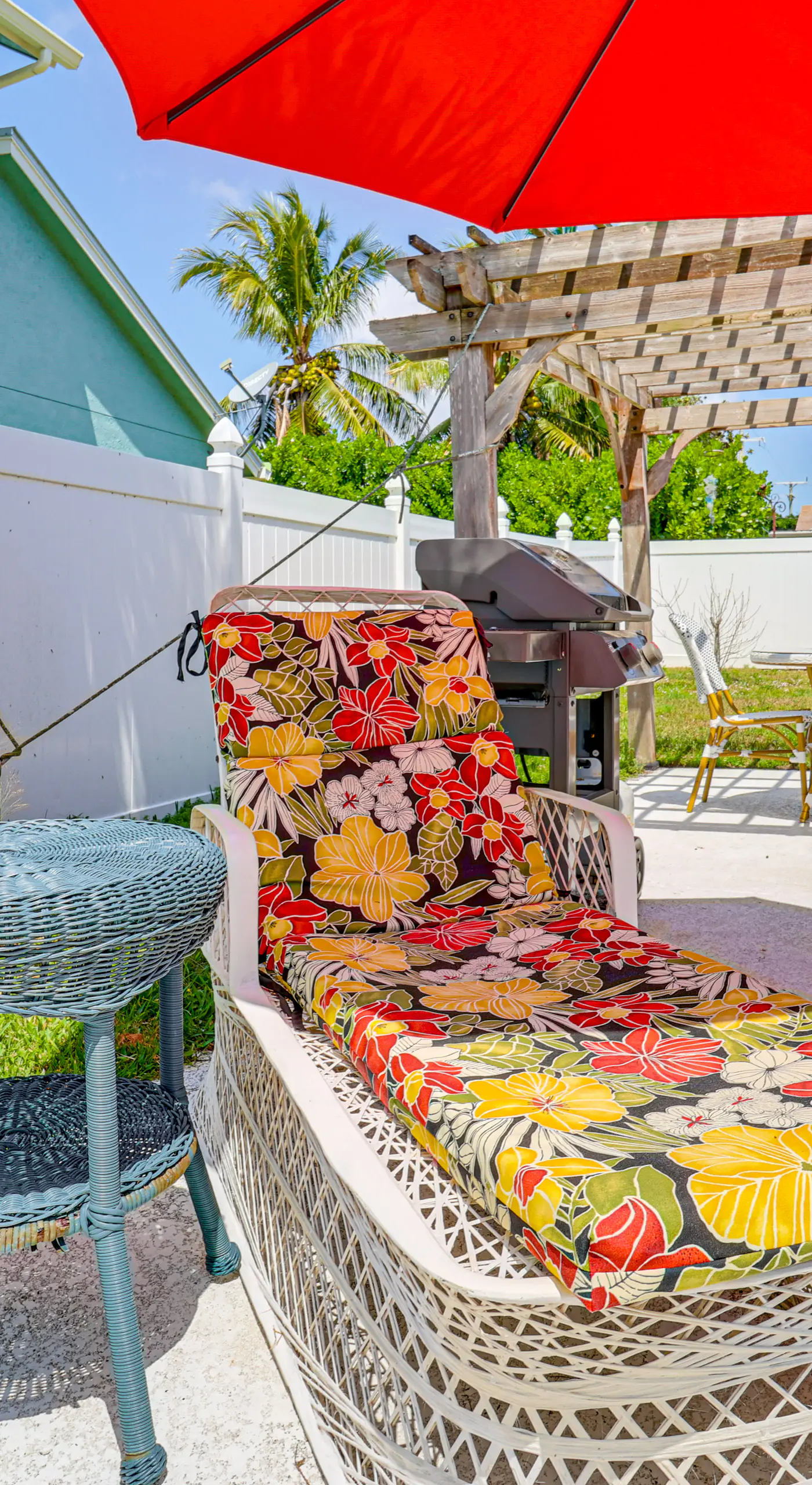 1 Mi to Dtwn Stuart: Bright Home w/ Pool & Spa!