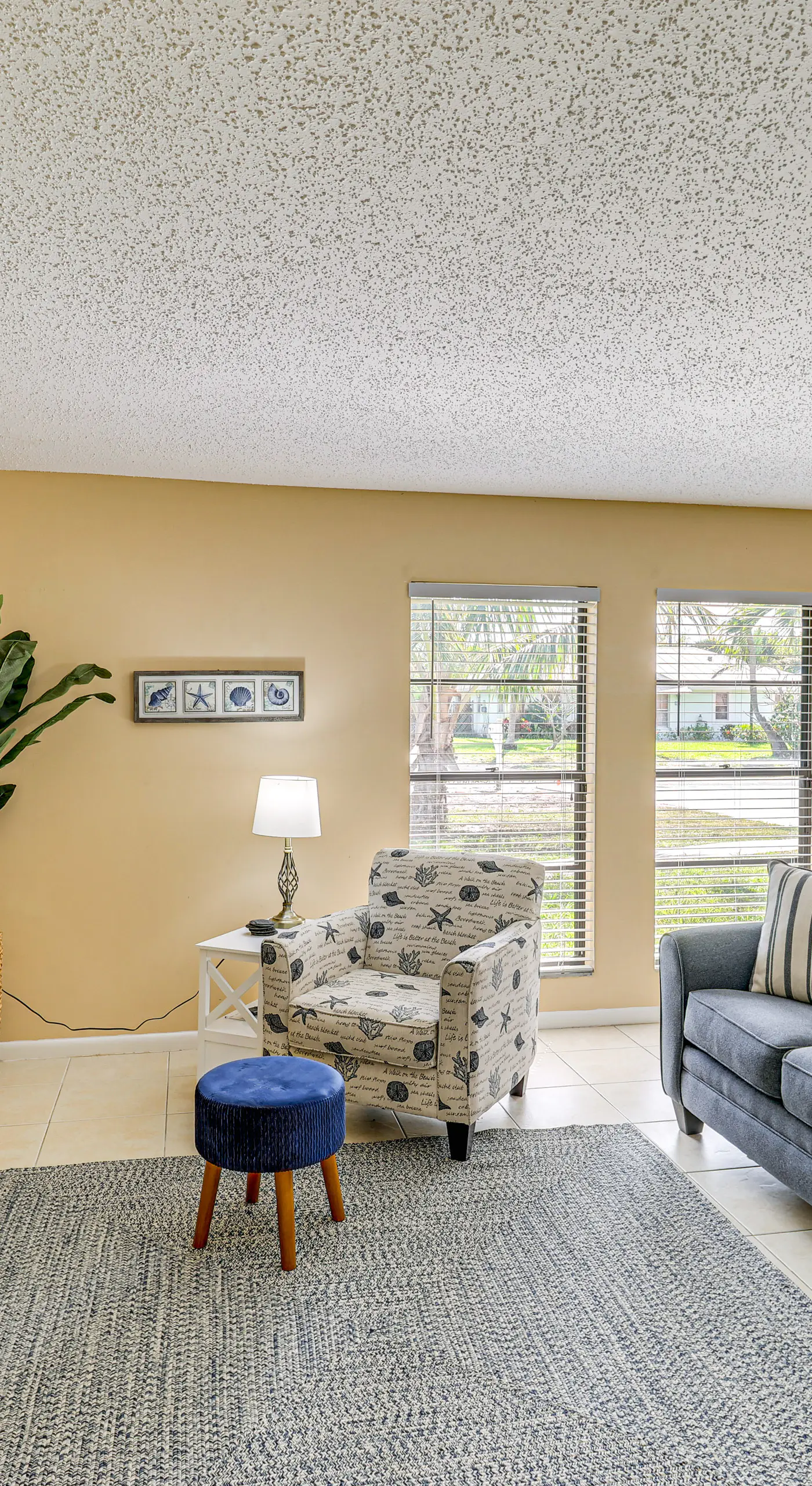 1 Mi to Dtwn Stuart: Bright Home w/ Pool & Spa!