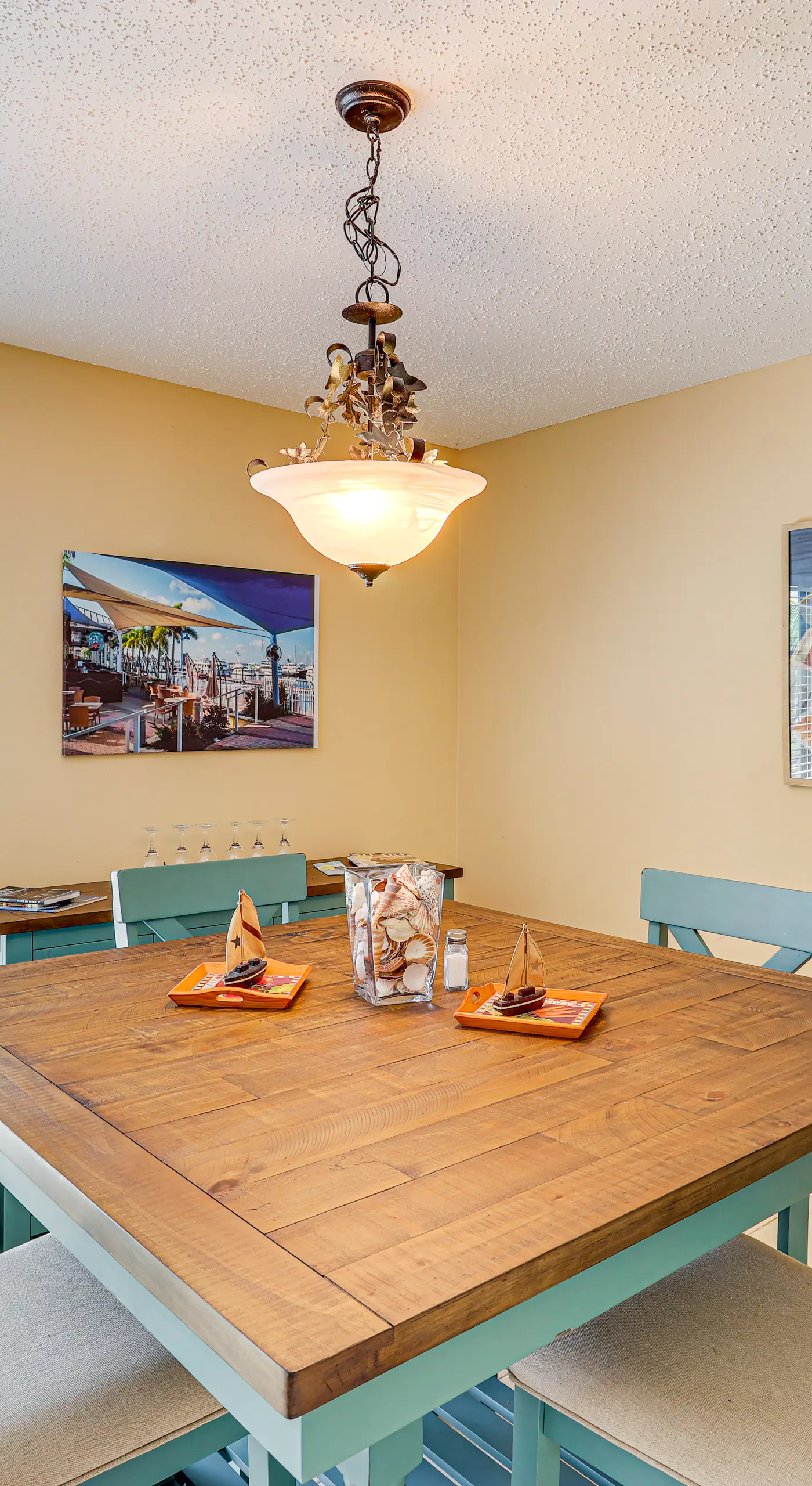 1 Mi to Dtwn Stuart: Bright Home w/ Pool & Spa!
