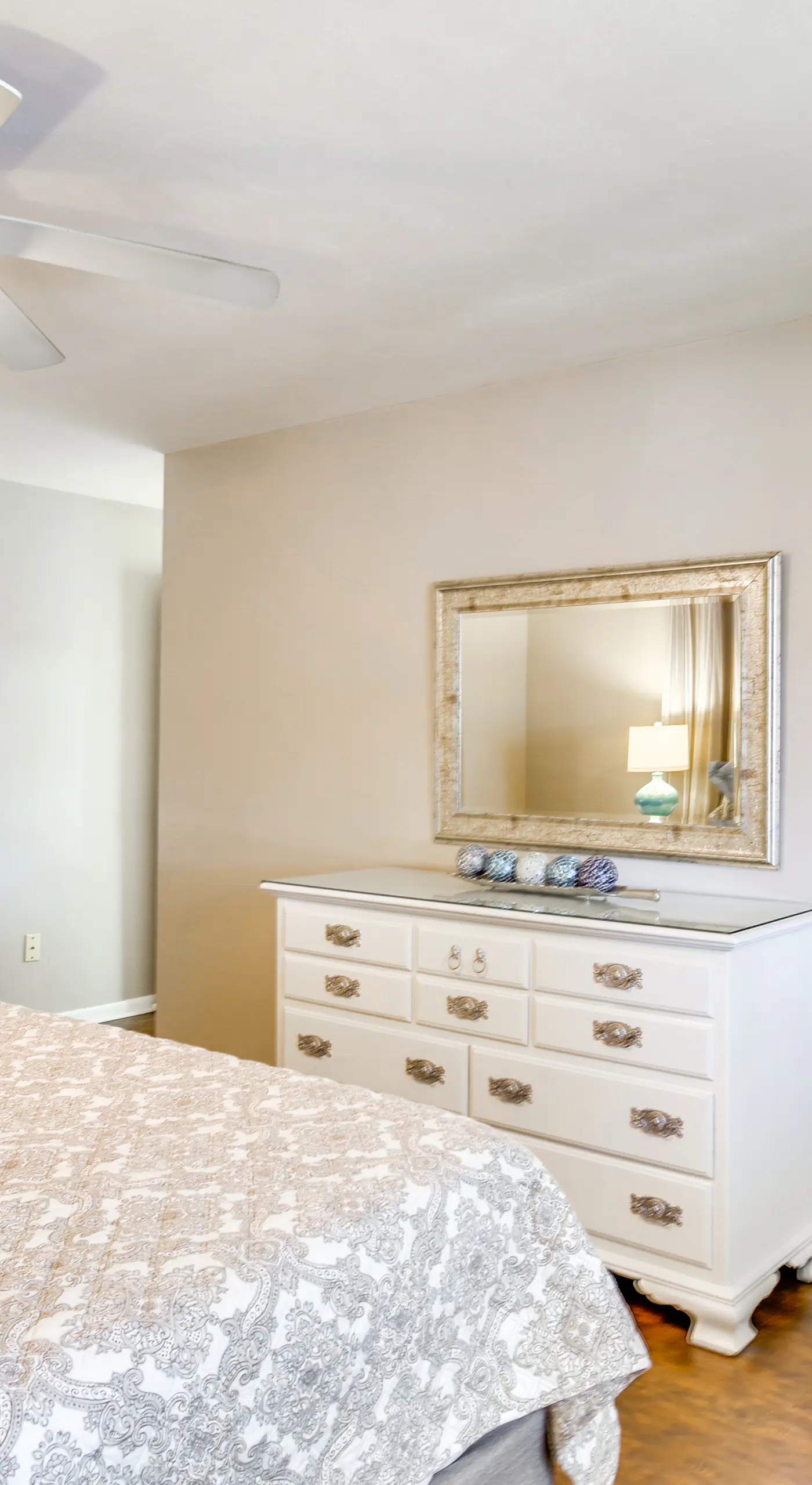 Centrally Located Cocoa Beach Haven: Walk to Shore