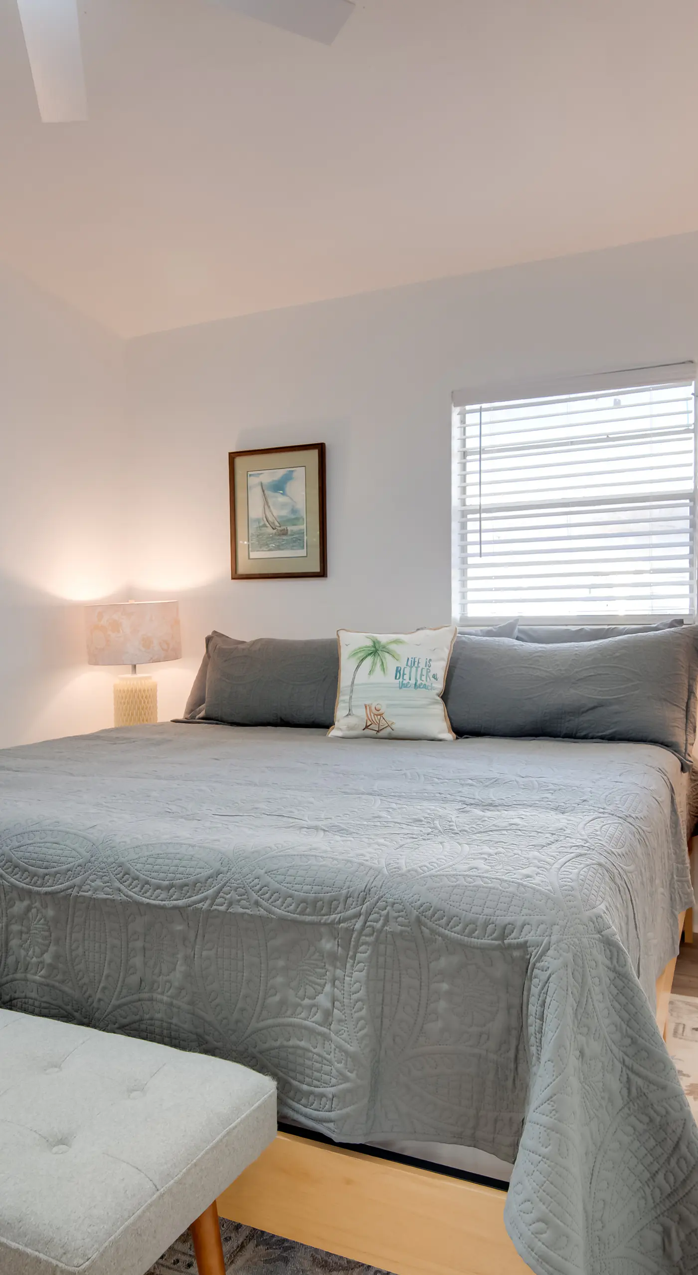 Dogs Welcome, Steps to Beach: Cocoa Beach Retreat!