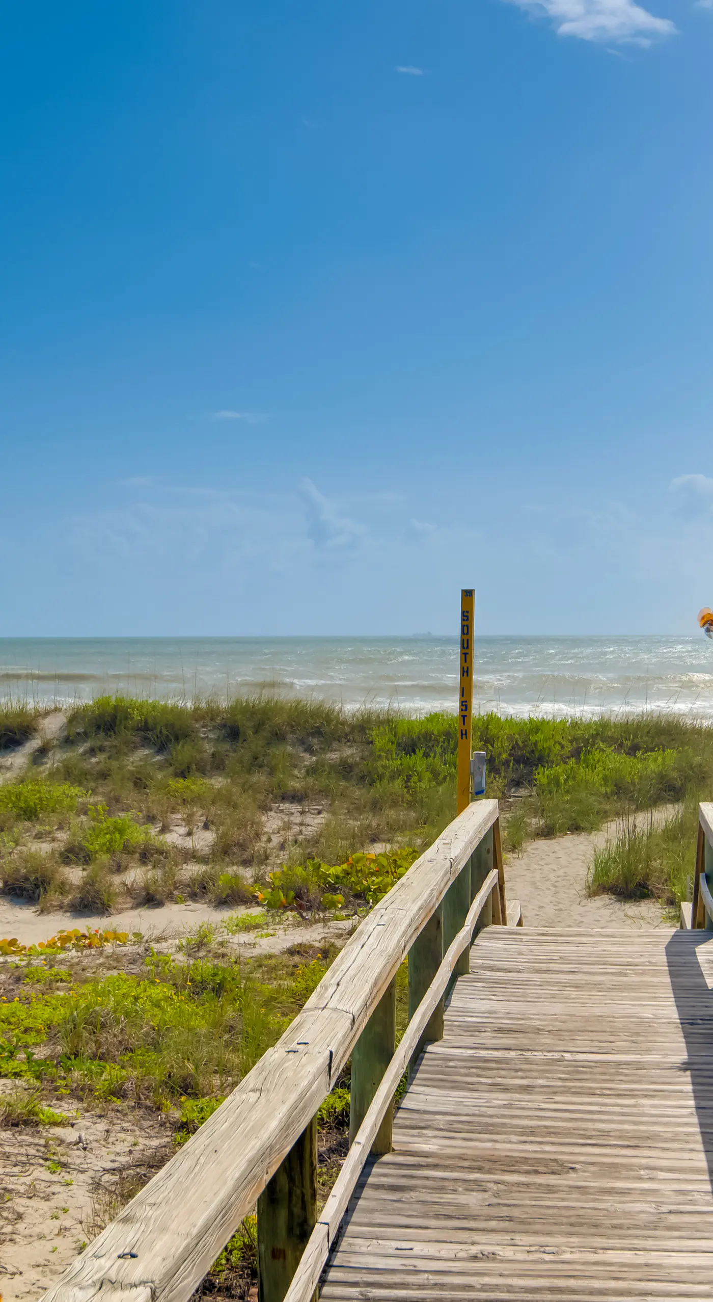 Dogs Welcome, Steps to Beach: Cocoa Beach Retreat!