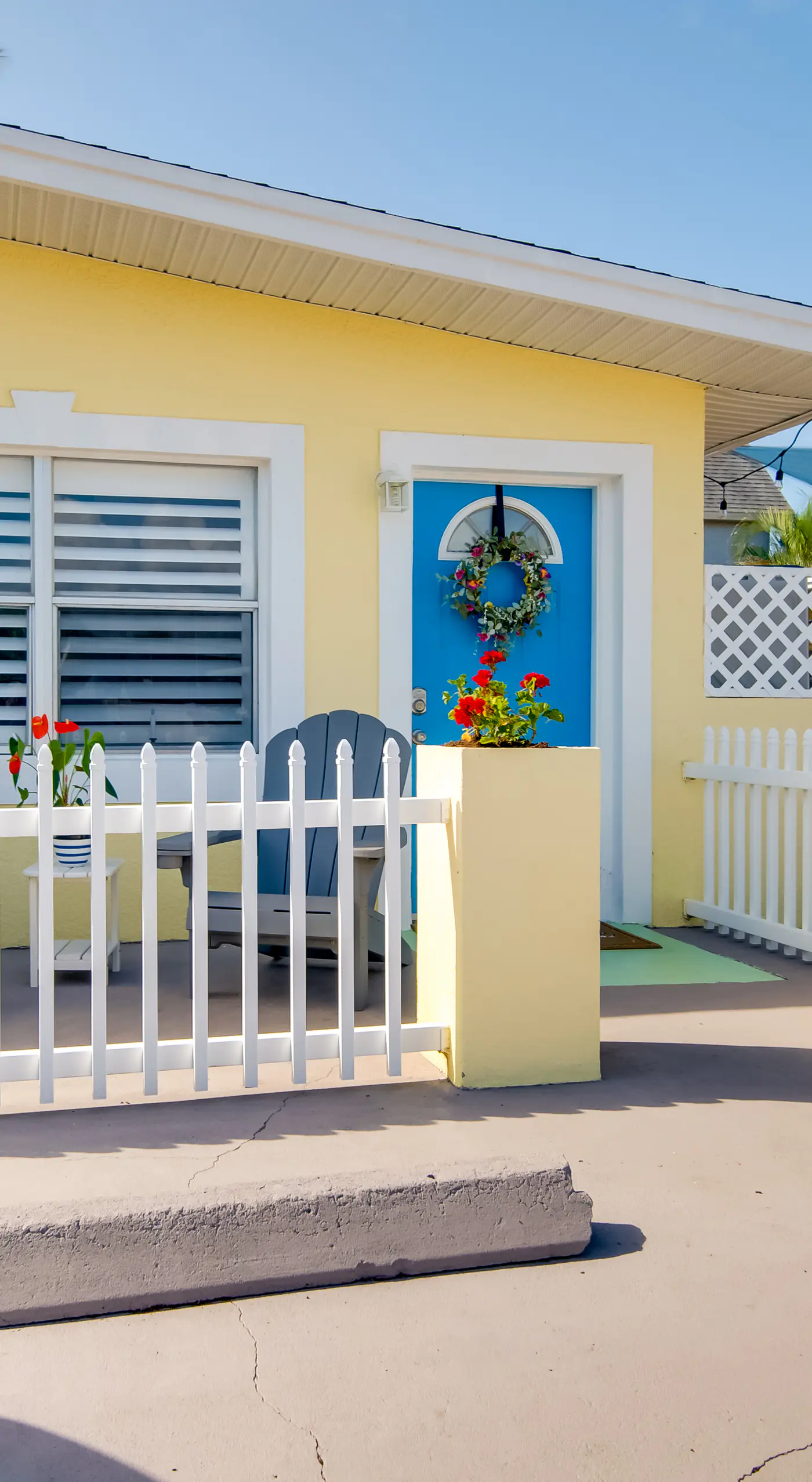 Dogs Welcome, Steps to Beach: Cocoa Beach Retreat!