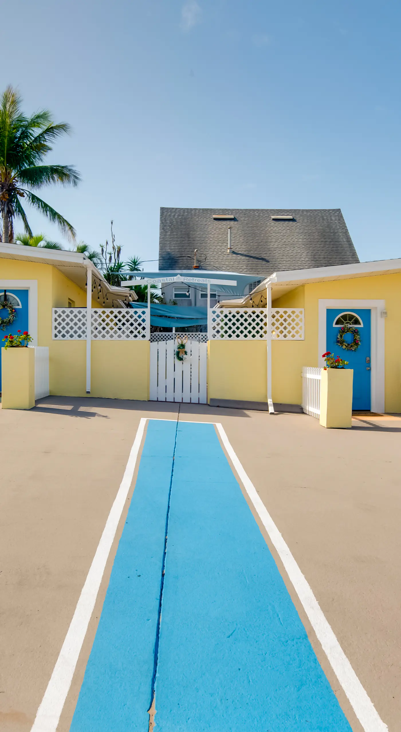 Dogs Welcome, Steps to Beach: Cocoa Beach Retreat!