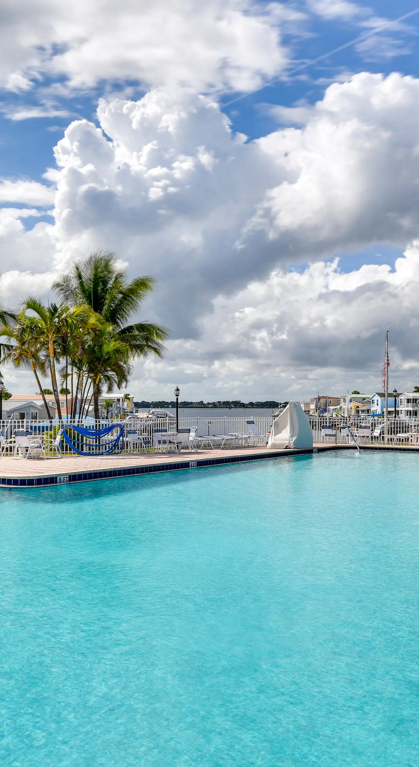 Ocean Access, Mini Golf & Pools: Jensen Beach Gem