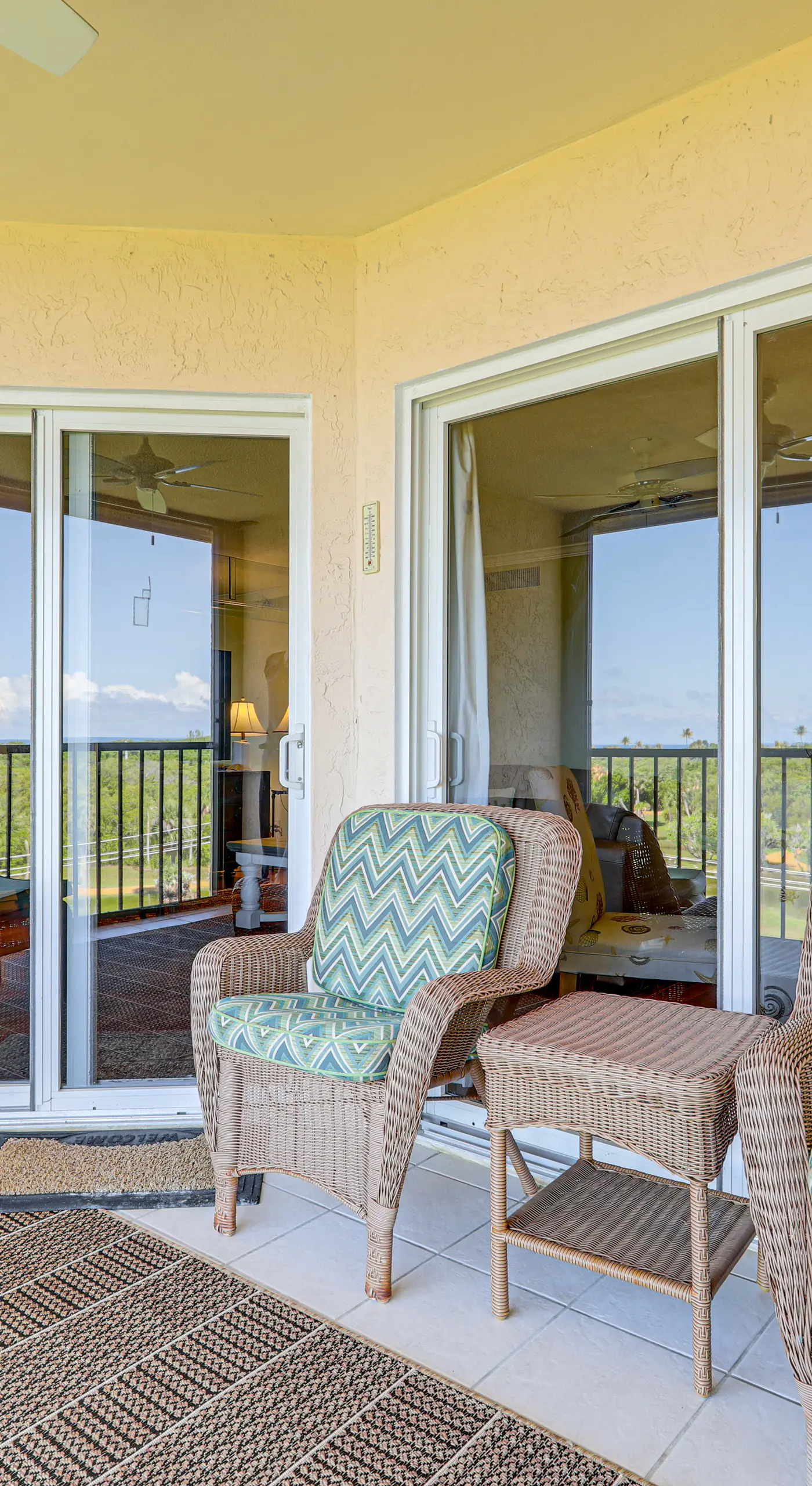 1/2 Mi to Jupiter Beach: Penthouse Condo w/ Views
