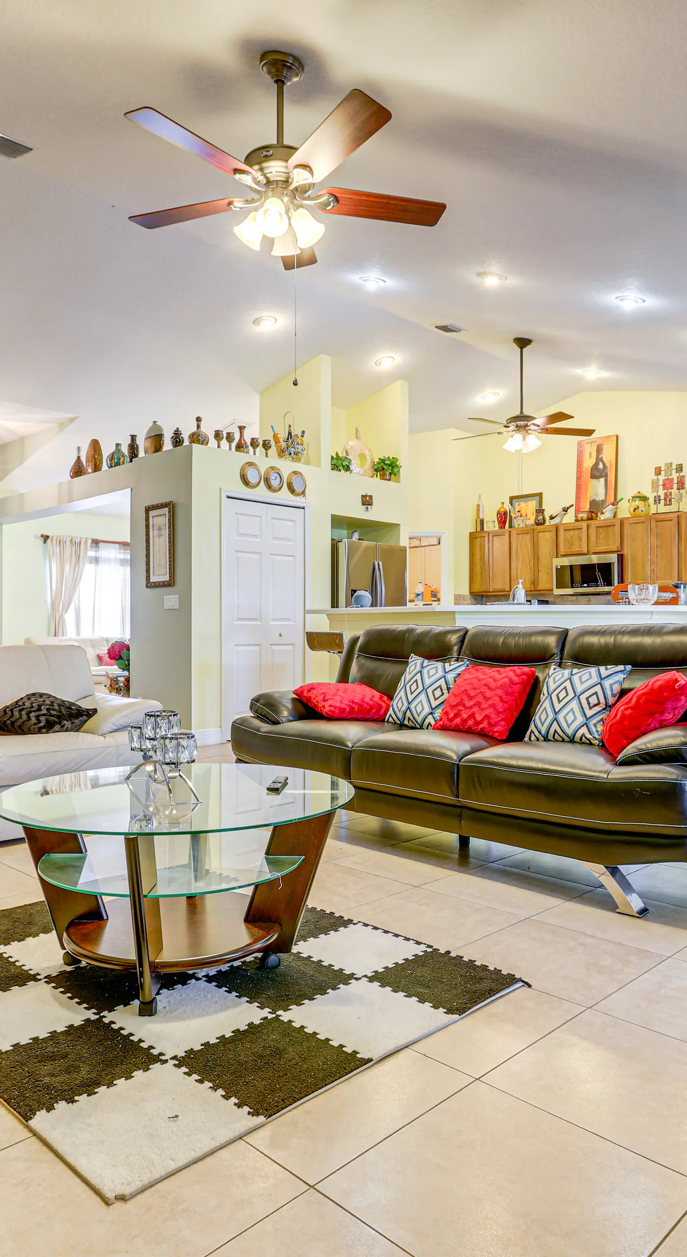 Screened Patio & Hot Tub: Port St Lucie Home!