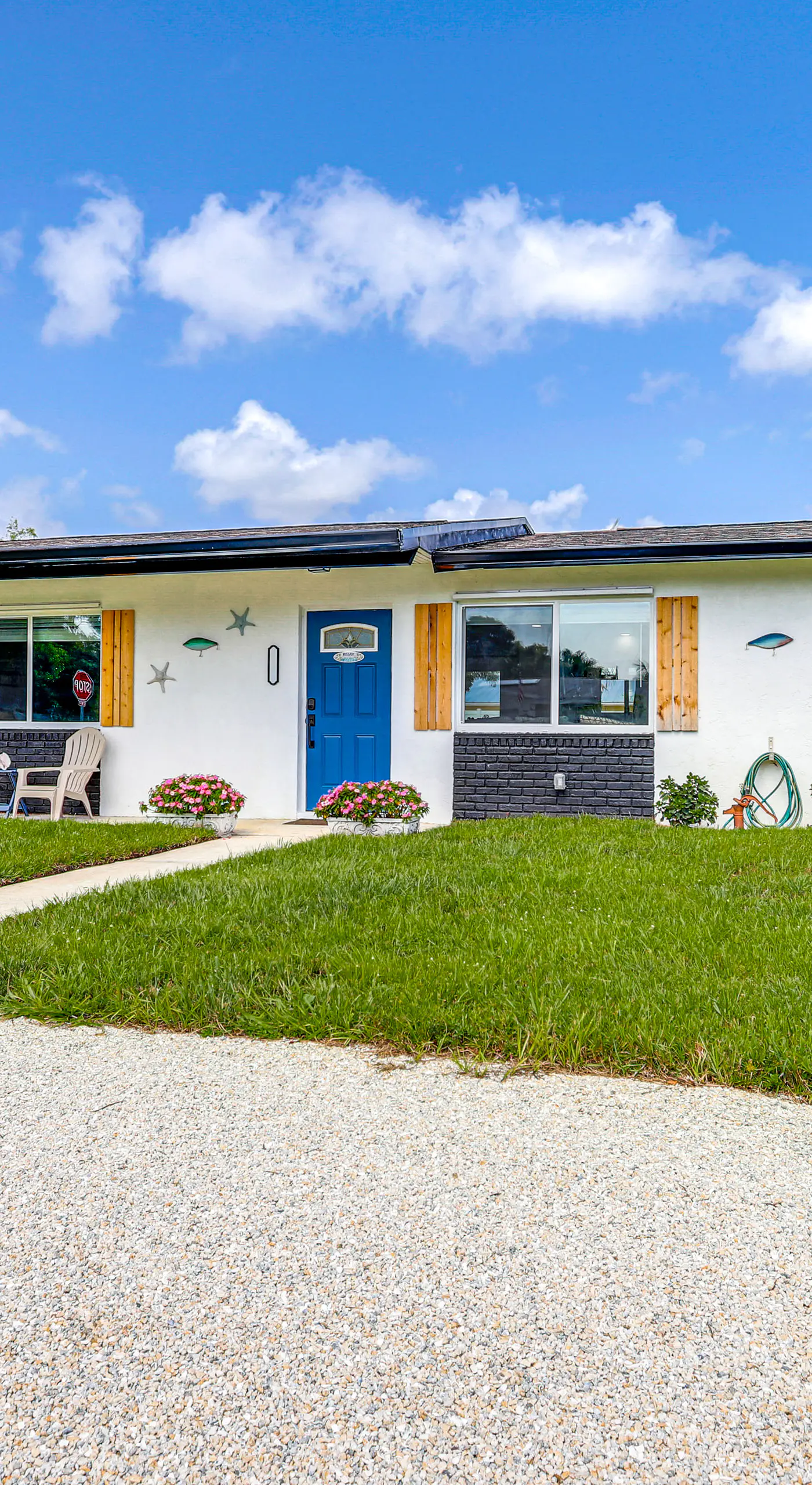 Swim, Game & BBQ: Family Retreat in Stuart