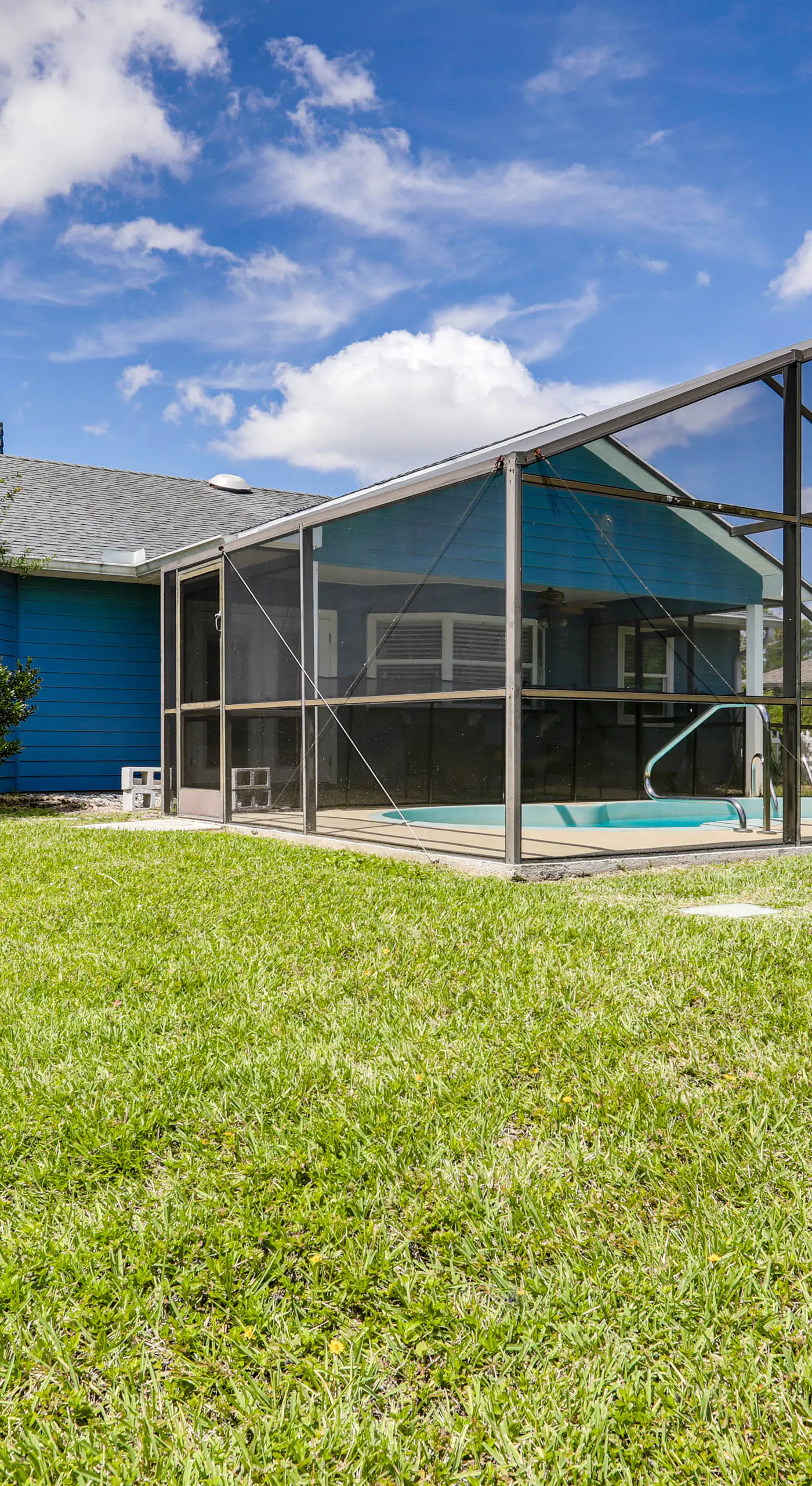 6 Mi to St Lucie River: Family Home w/ Patio!