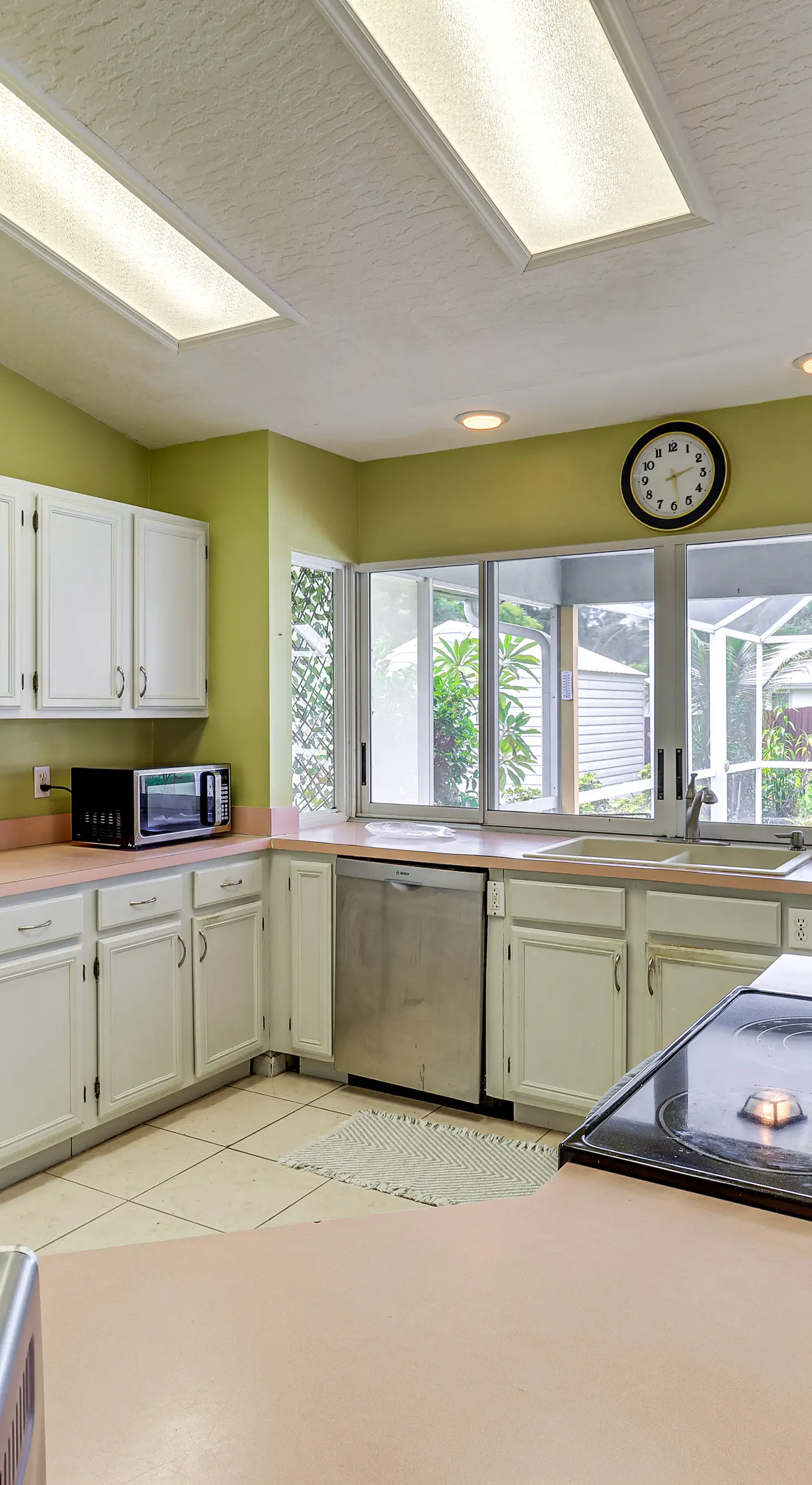 7 Mi to River & Ocean: Family Getaway in Sebastian