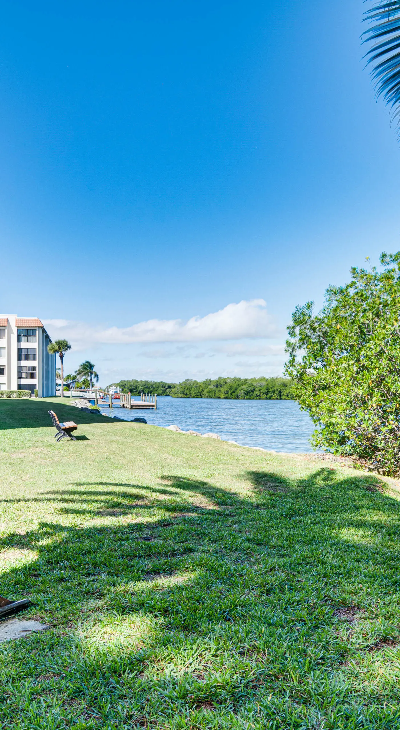 Condo w/ Direct Ocean Inlet View: Bikes Included!