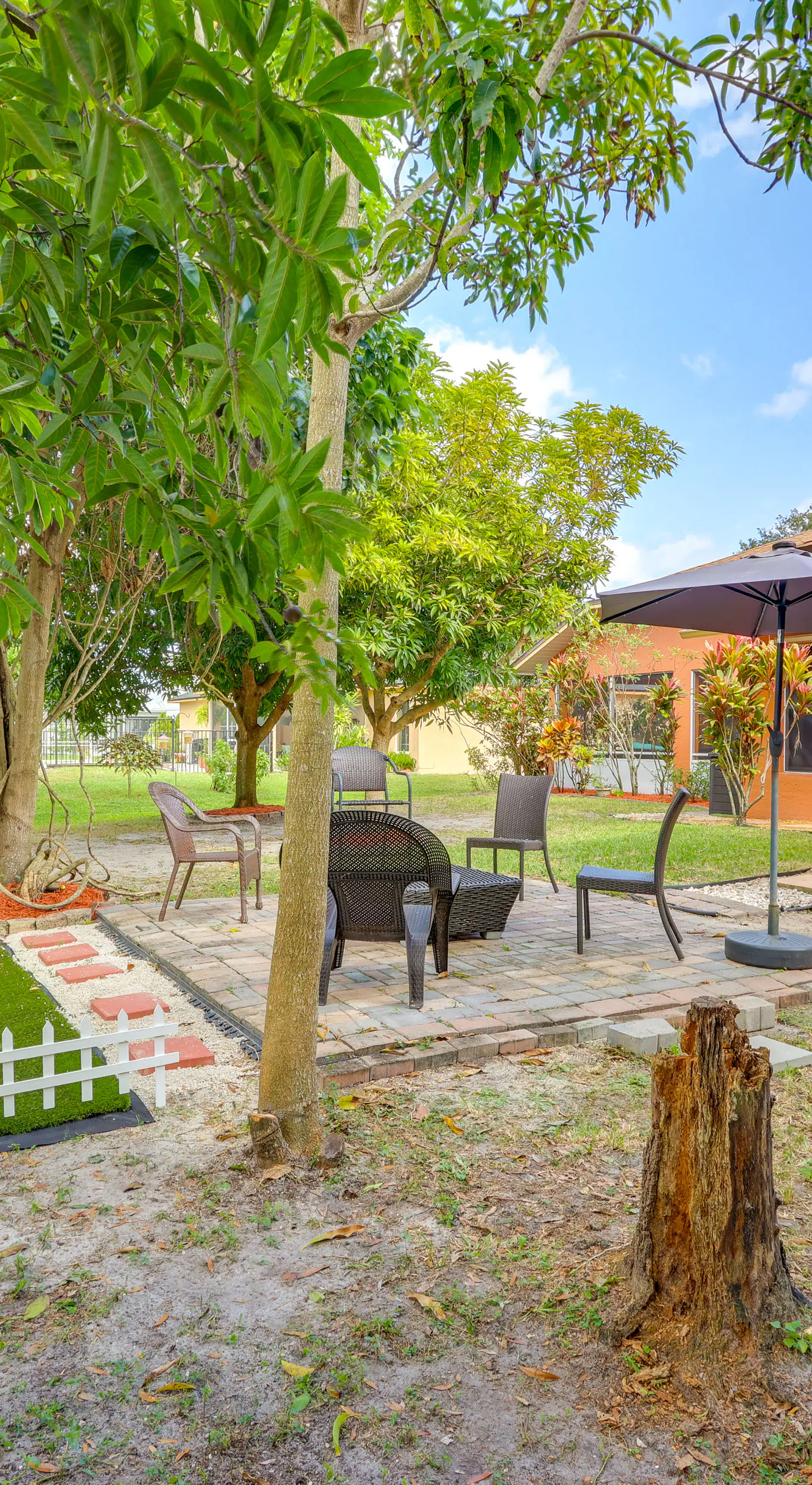 Spacious Backyard! Single-Level Port St Lucie Home