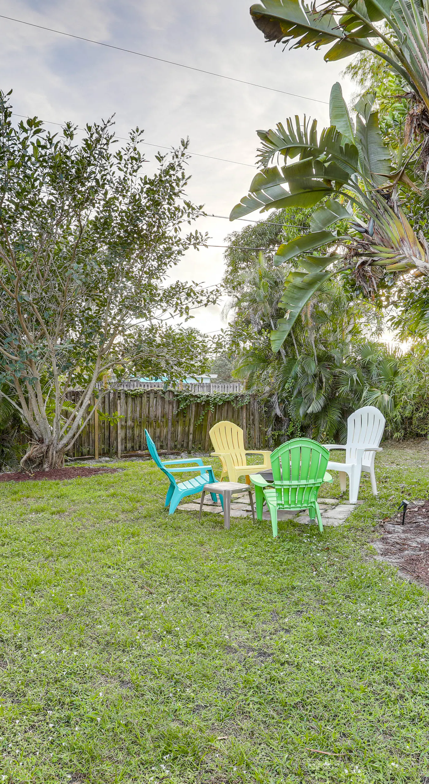 5 Mi to Stuart Beach! Home w/ Pet-Friendly Yard