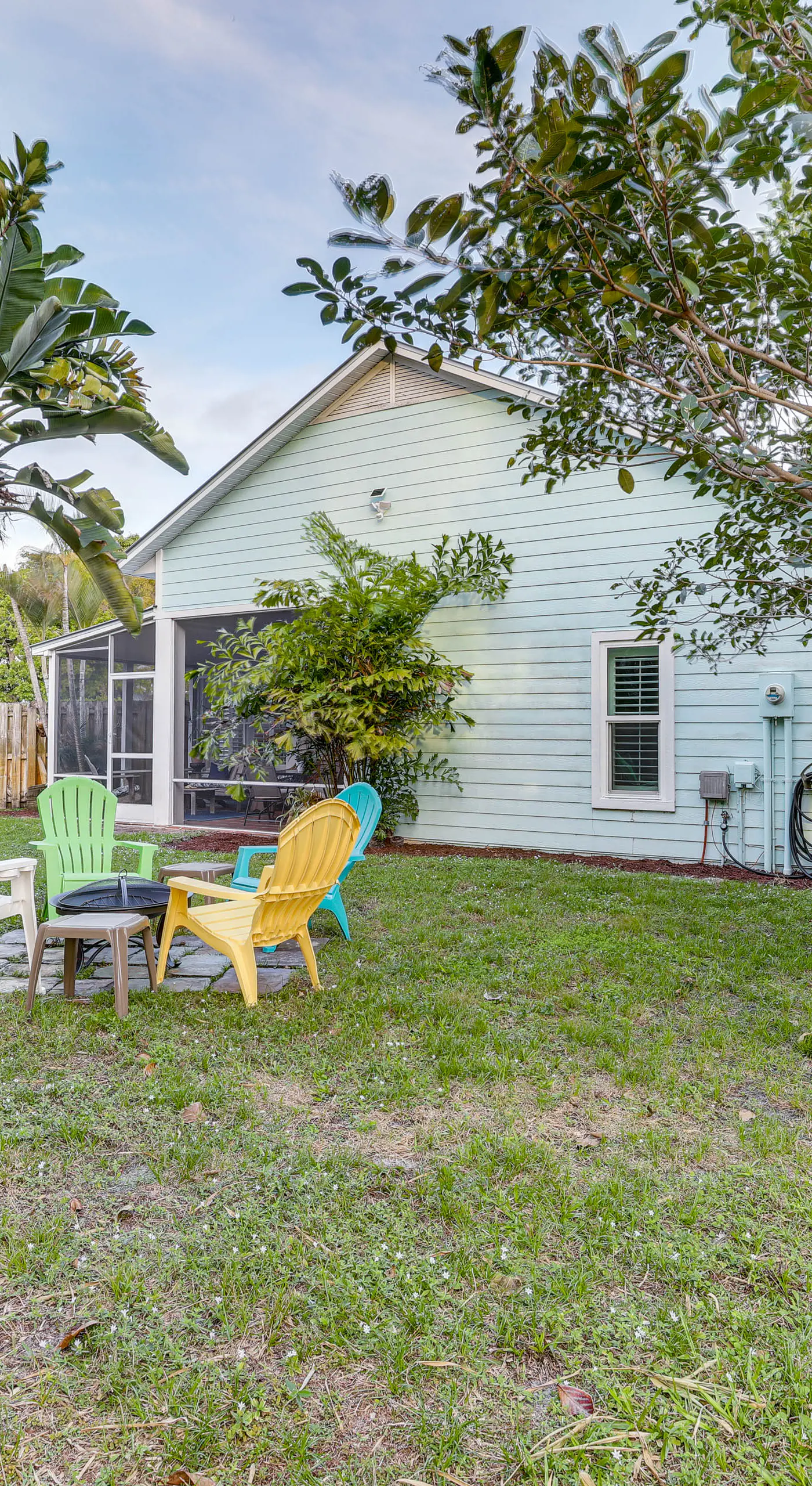 5 Mi to Stuart Beach! Home w/ Pet-Friendly Yard