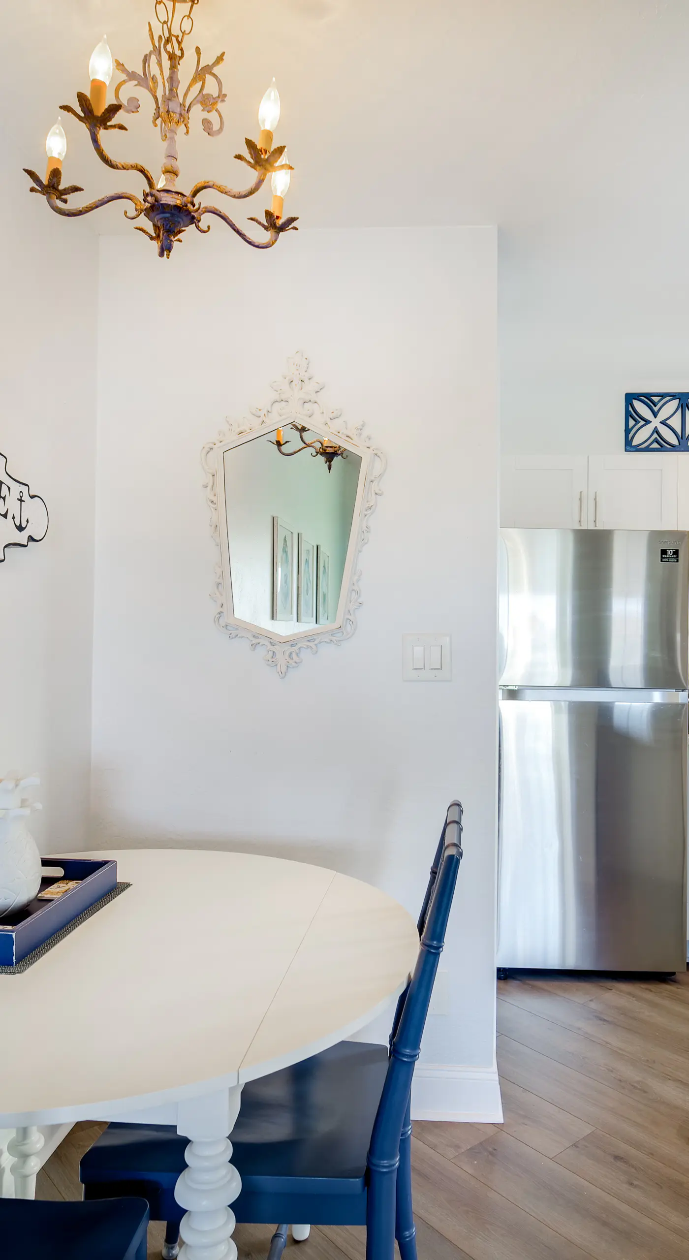 Walk to Canova Beach Park: Couple's Coastal Condo