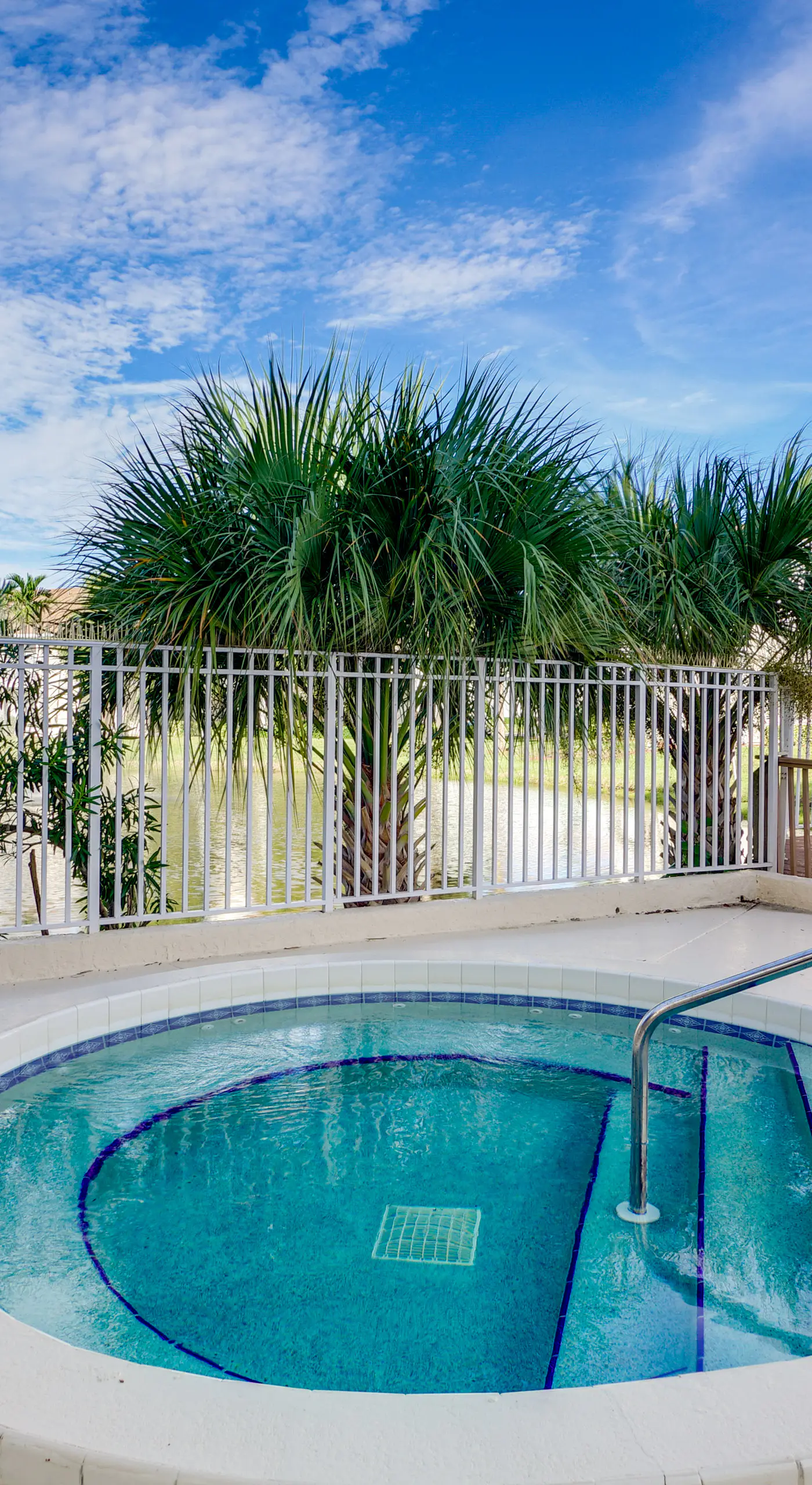 Walk to Canova Beach Park: Couple's Coastal Condo