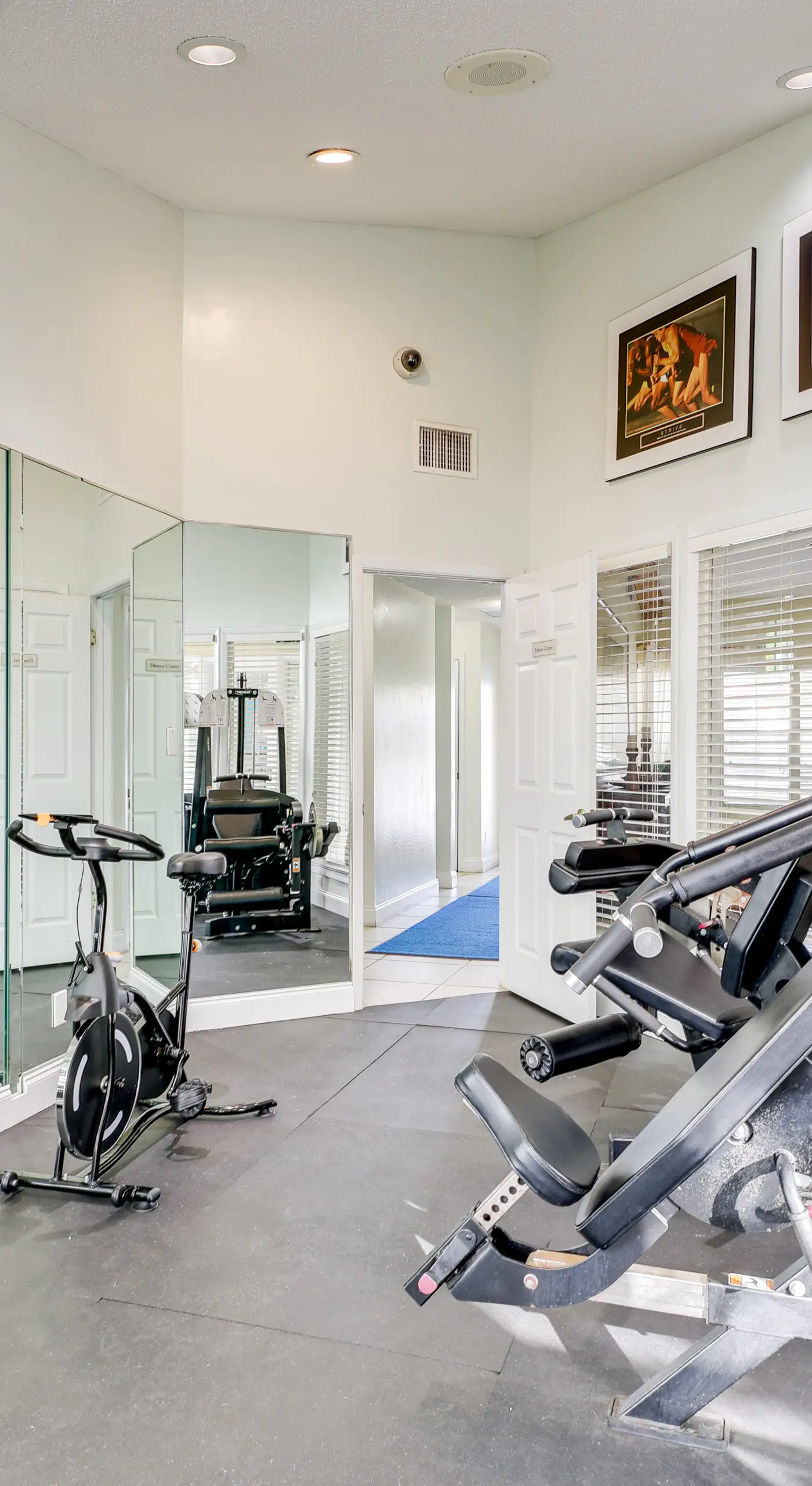 Walk to Canova Beach Park: Couple's Coastal Condo